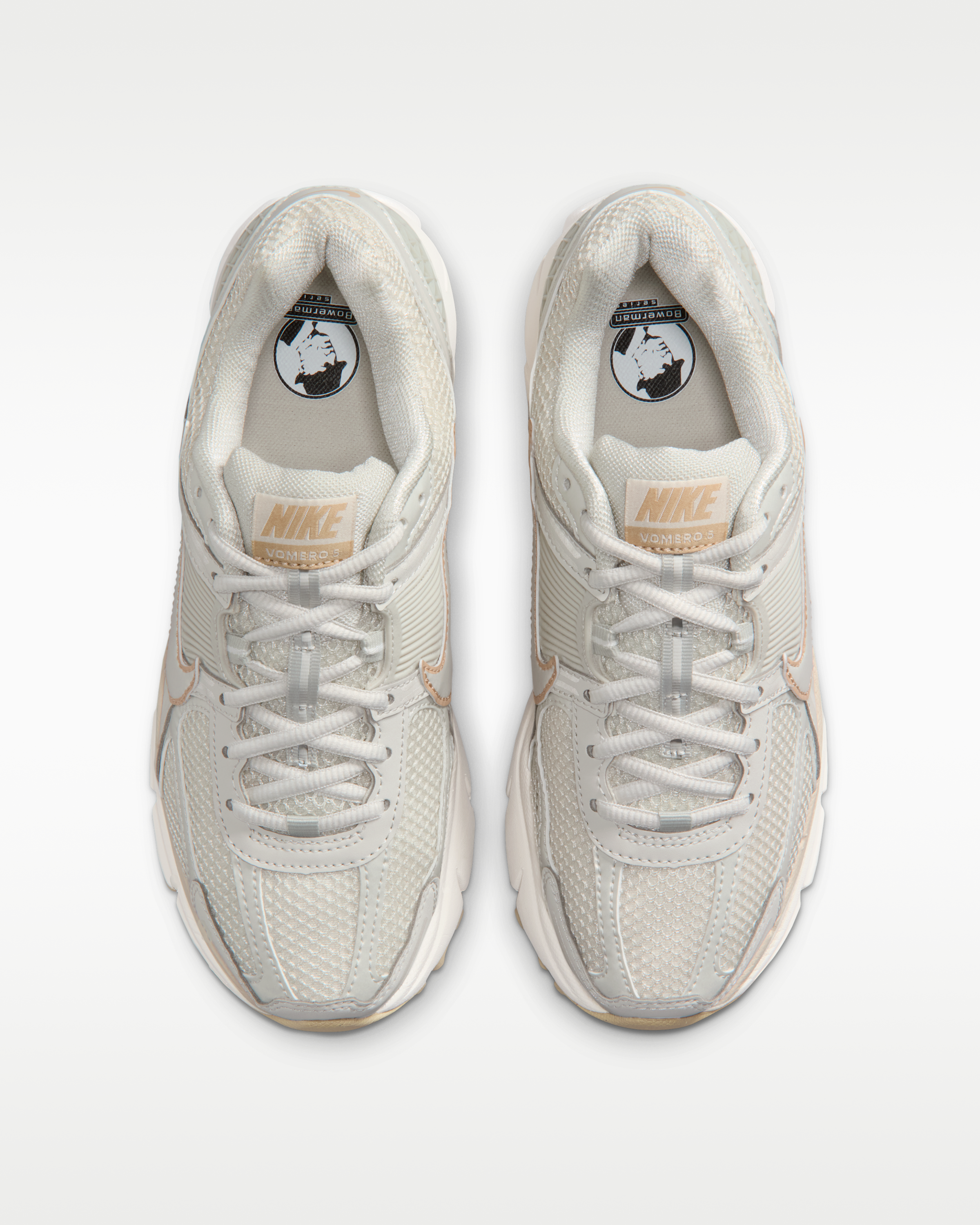 Nike Zoom Vomero 5 Women's Shoes with Reflective Design Accents - Light Bone/Phantom/Light Orewood Brown/Light Bone - View 4
