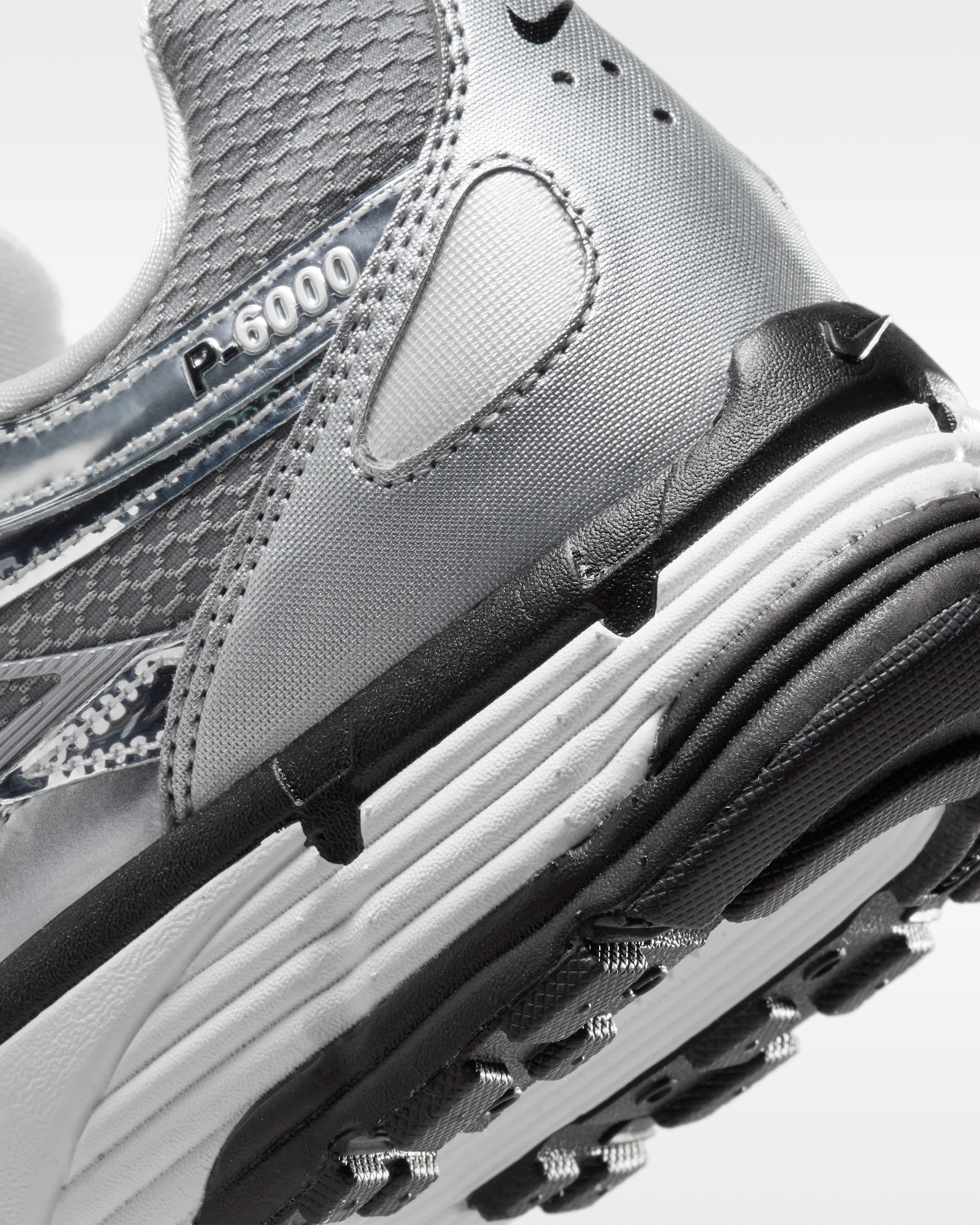 Nike P-6000 Shoes - Metallic Silver/Sail/Black/Metallic Silver - View 8