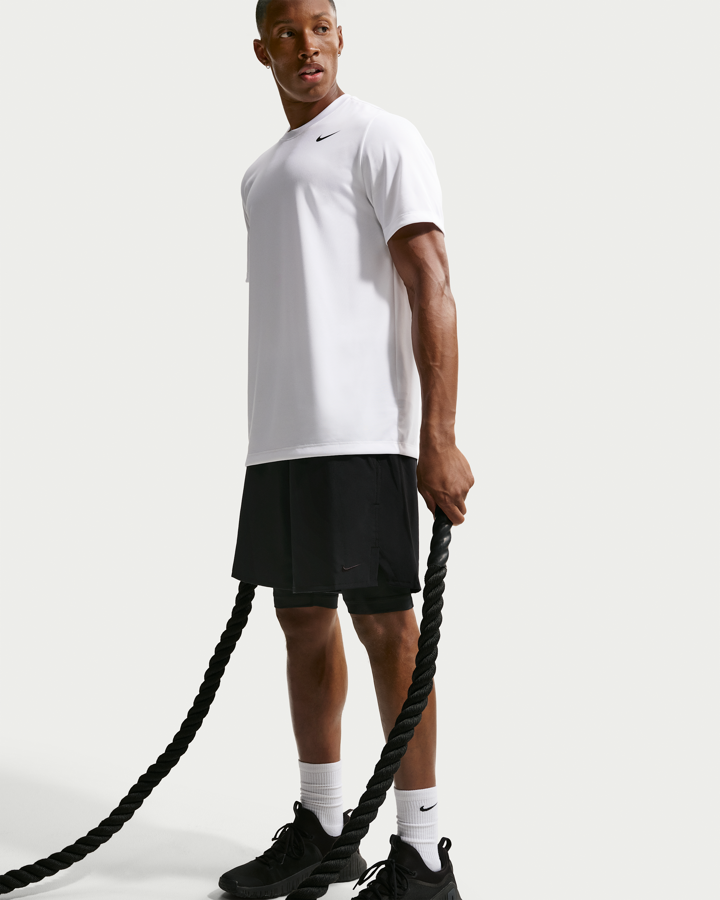 Nike Unlimited Men's Dri-FIT 18cm (approx.) 2-in-1 Versatile Shorts - Black/Black/Black/Black - View 4