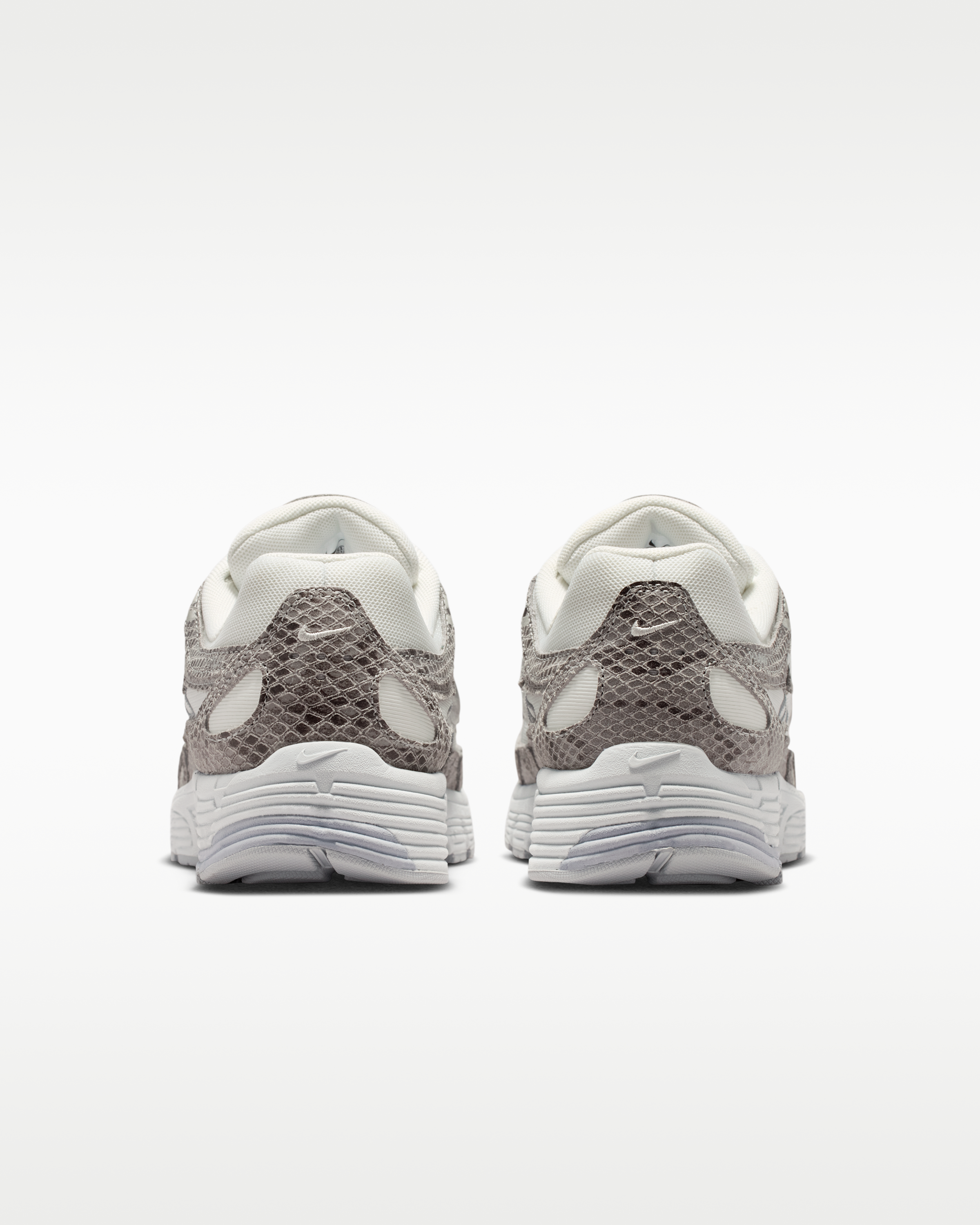 Nike P-6000 SE Women's Shoes - Off-White/Black/Cool Grey/Metallic Silver - View 6