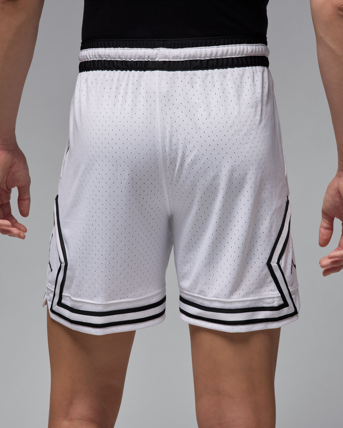 Jordan Sport Men's Dri-FIT 18cm (approx.) Mesh Diamond Shorts - White/Black/Black - View 3