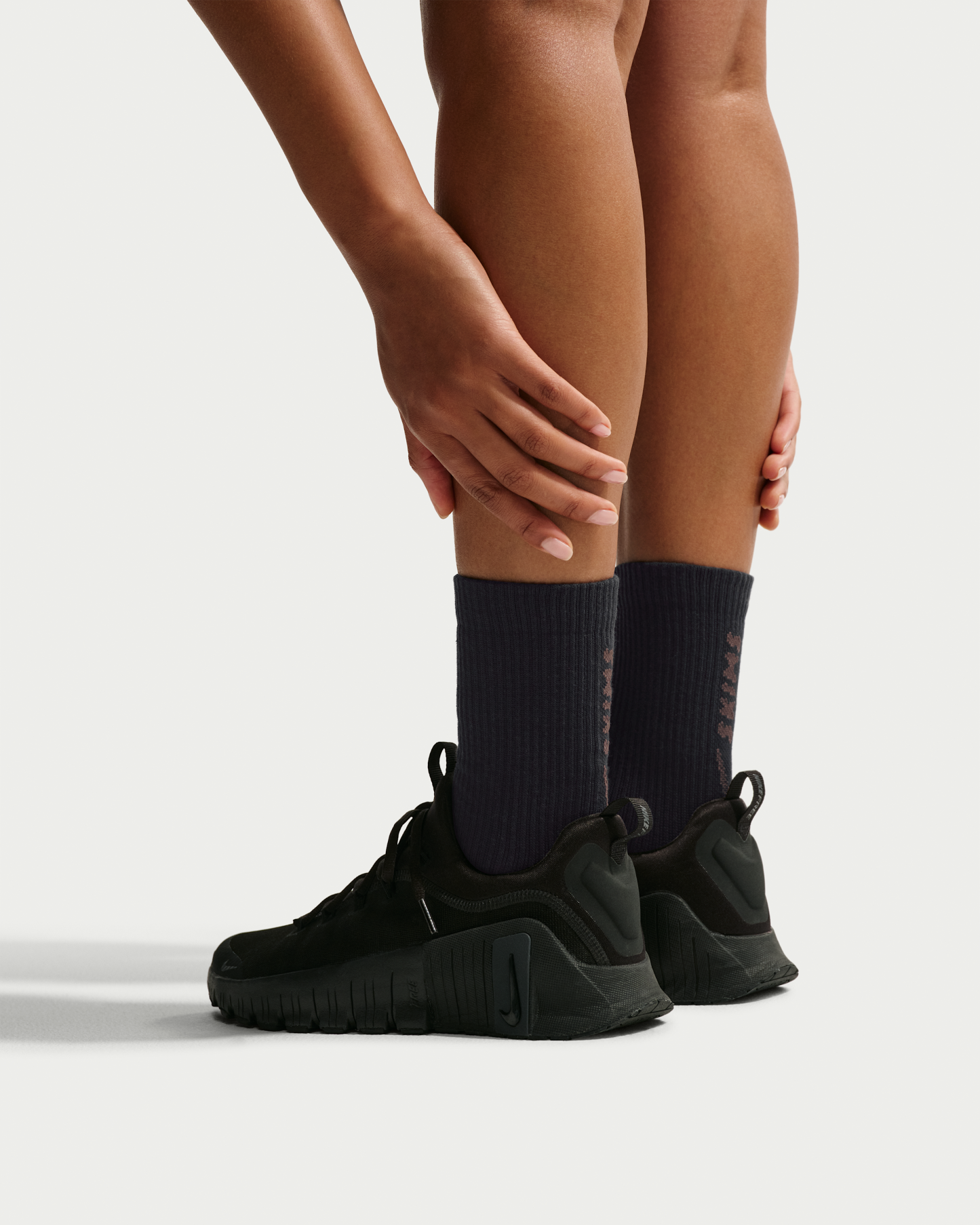 NikeSKIMS Dri-FIT Women's Dri-FIT Crew Socks (3 Pairs) - Multi-Colour/NSKM Snow/Grey Heather - View 6