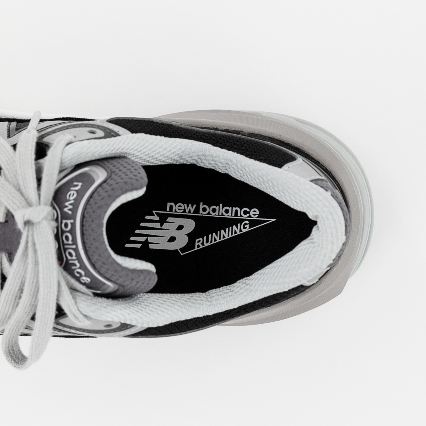 New Balance Made in USA 990v6, M990BK6
