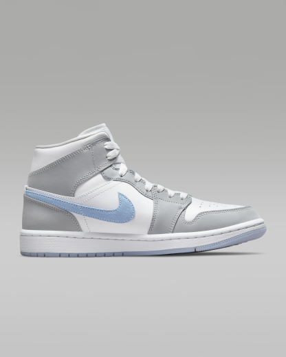 Air Jordan 1 Mid Women's Shoes - White/Wolf Grey/Aluminium - View 3