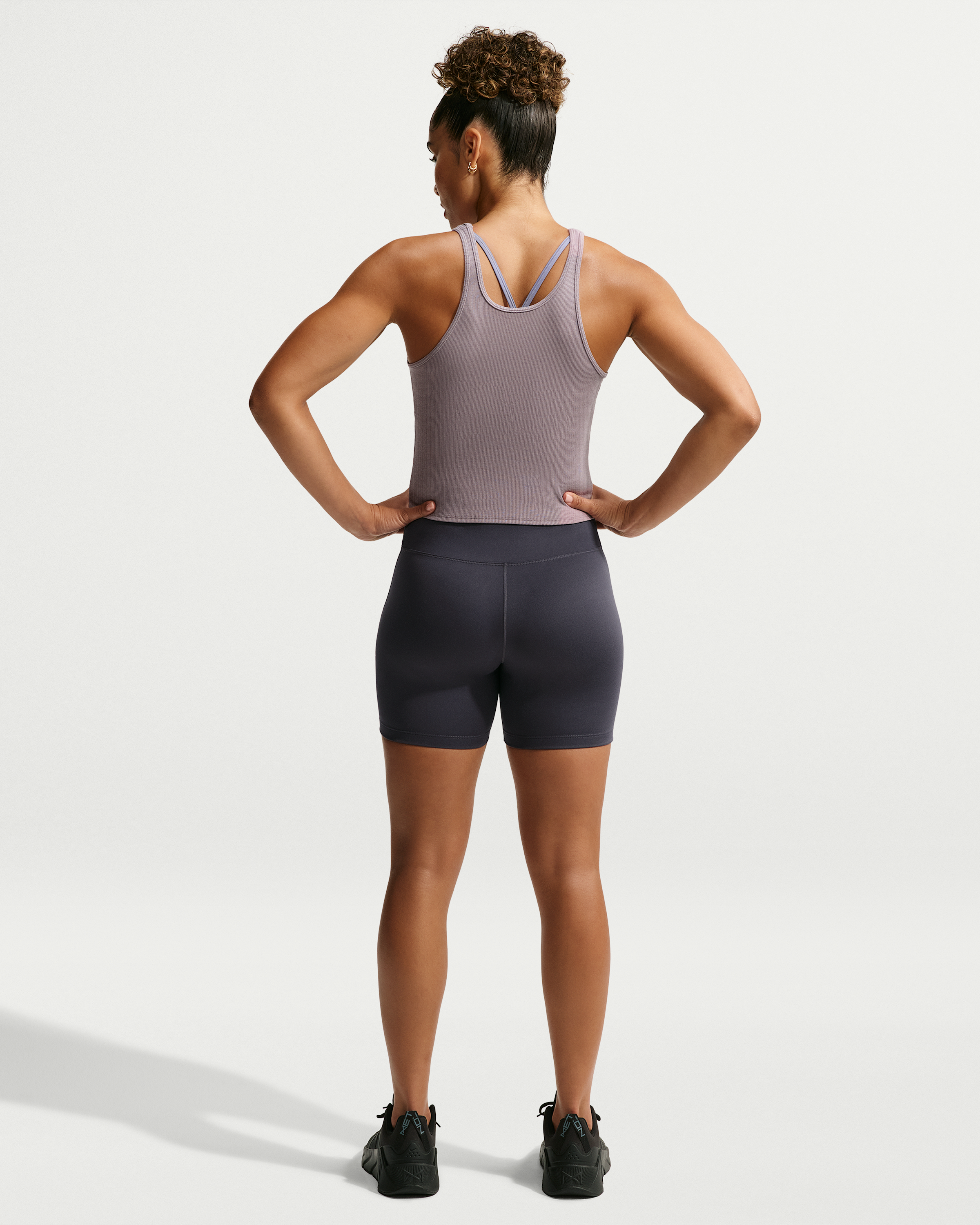Nike One Women's High-Waisted 12.5cm (approx.) Biker Shorts - Gridiron/White - View 5