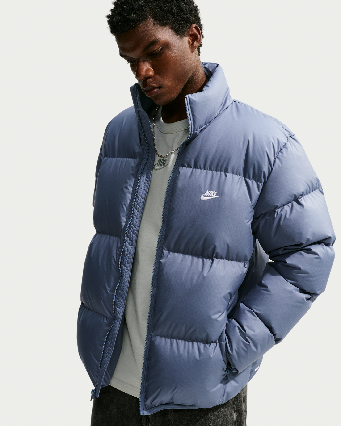 Nike Sportswear Club Men's Therma-FIT Down Puffer Jacket - Diffused Blue/White - View 1