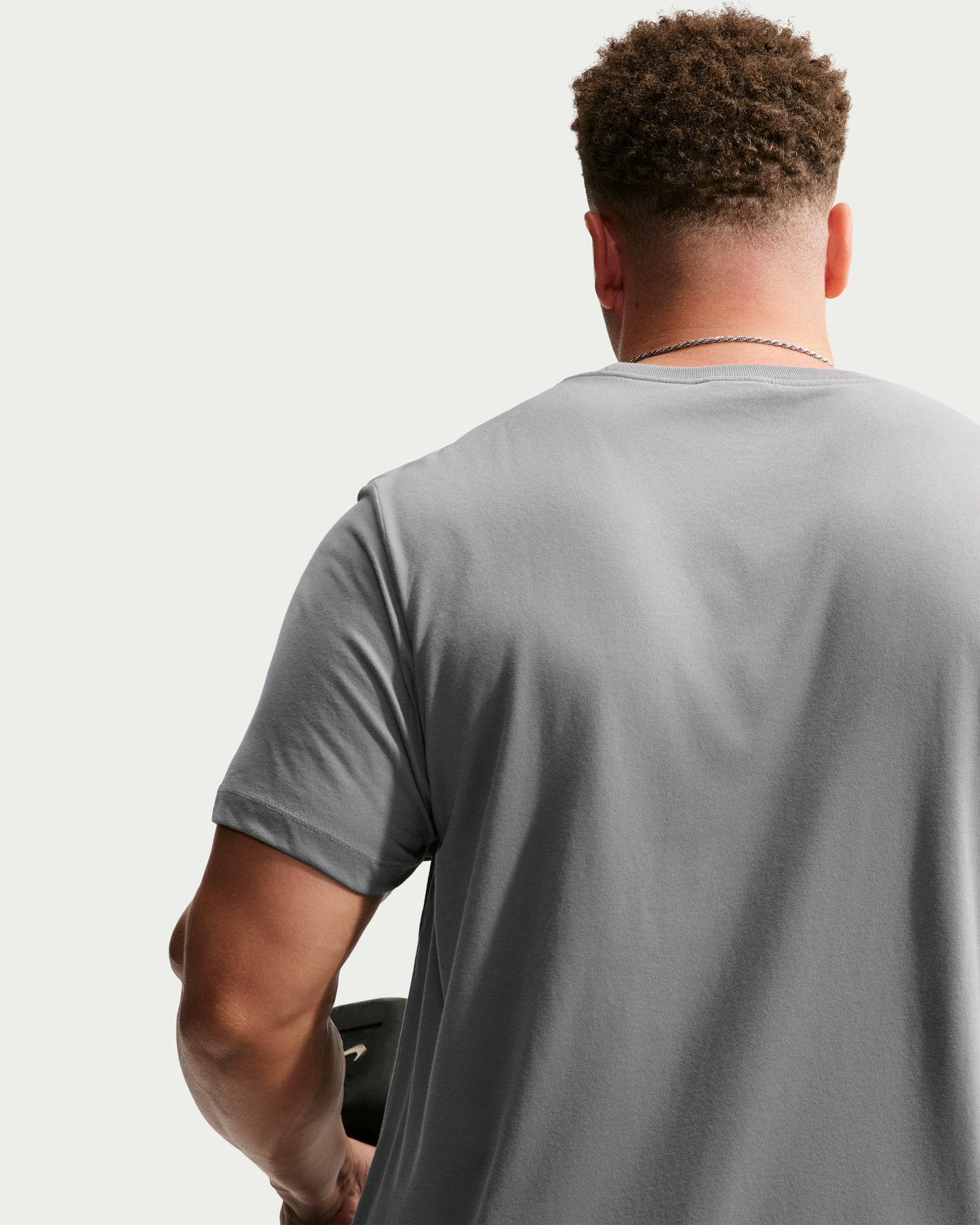 Nike Dri-FIT Men's Fitness T-Shirt - Smoke Grey/Black - View 7
