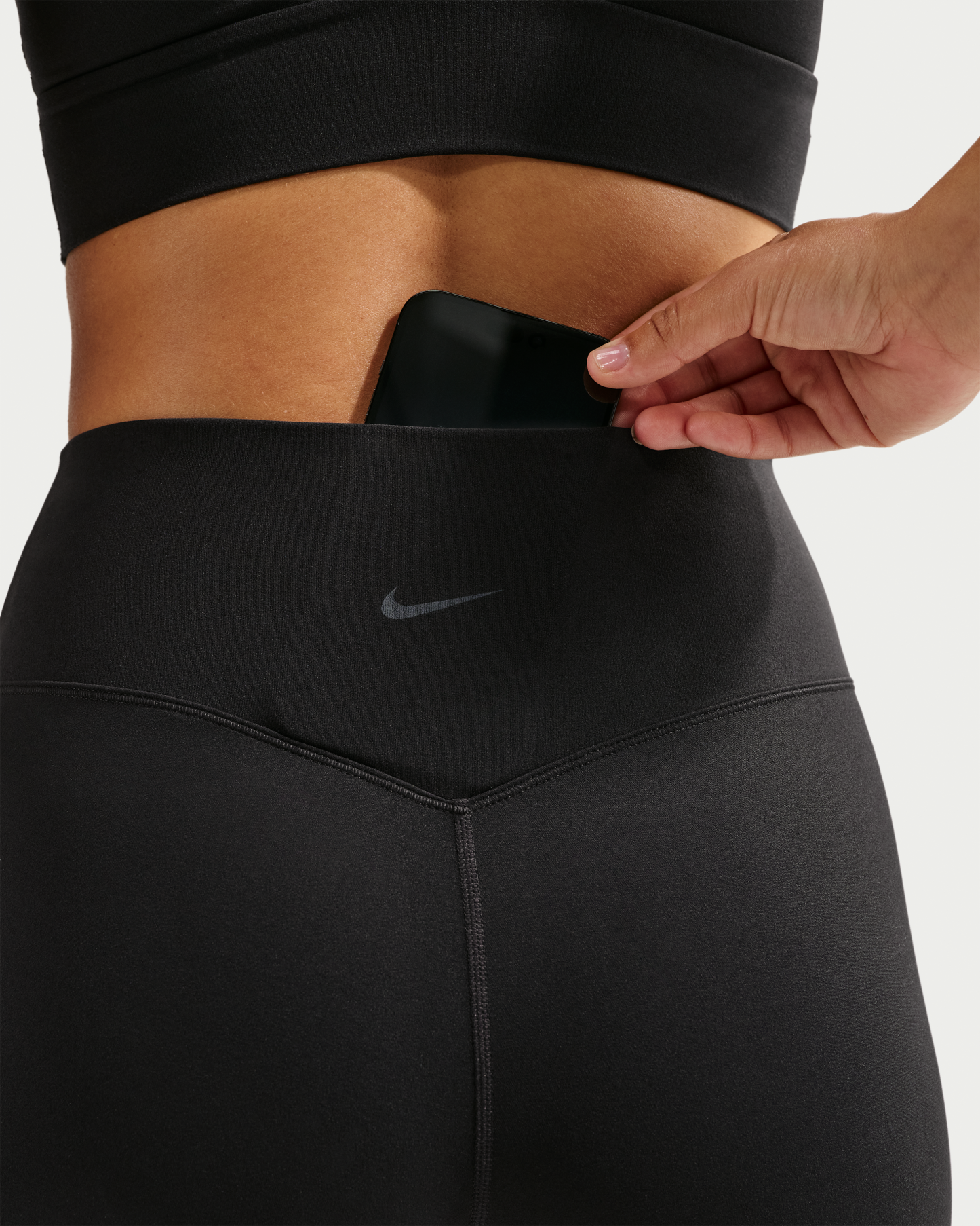 Nike Zenvy Women's High-Waisted 20.5cm (approx.) Biker Shorts - Black/Cool Grey - View 6