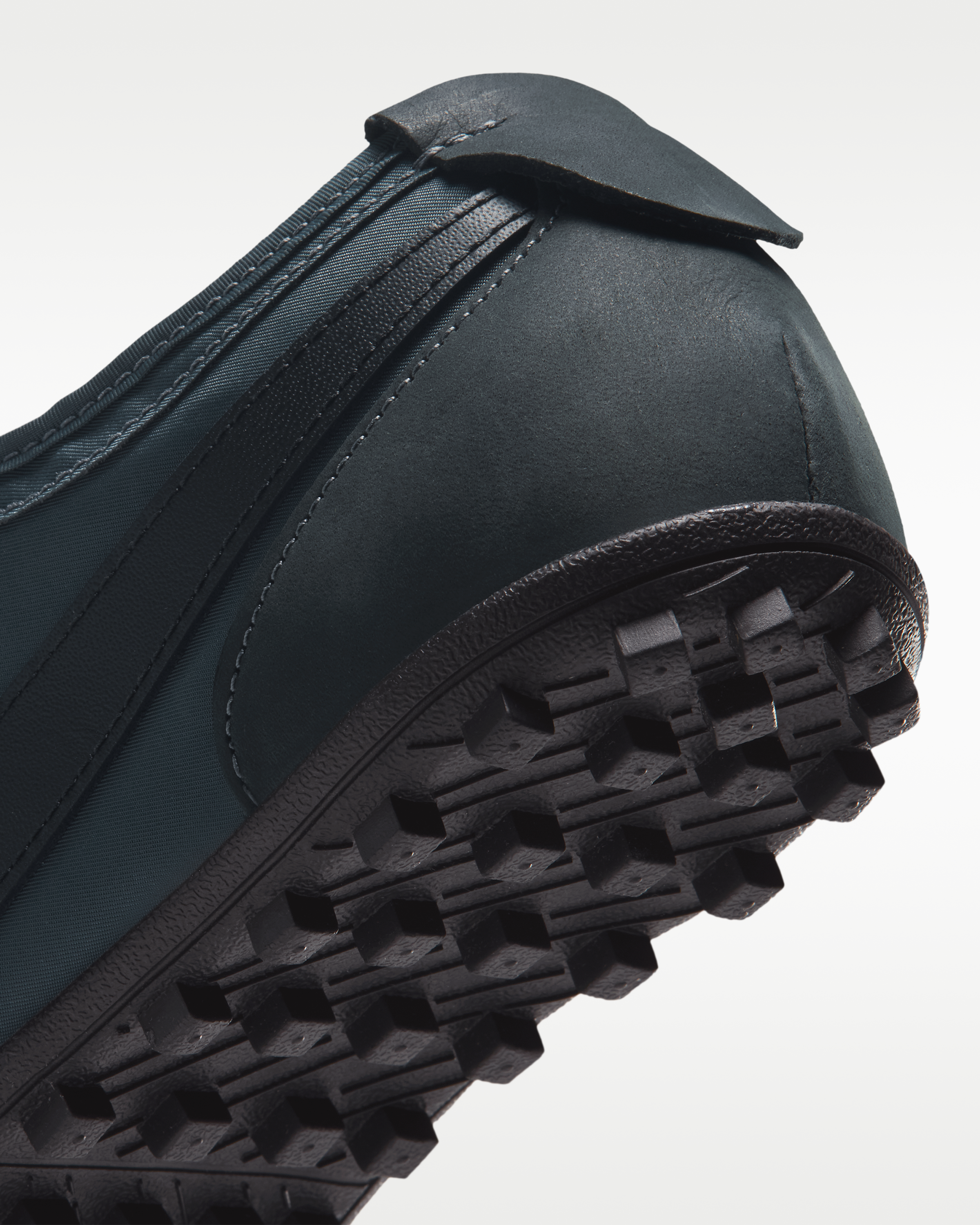 Nike Moon Shoe OG Men's Shoes - Anthracite/Anthracite/Safety Orange/Black - View 8