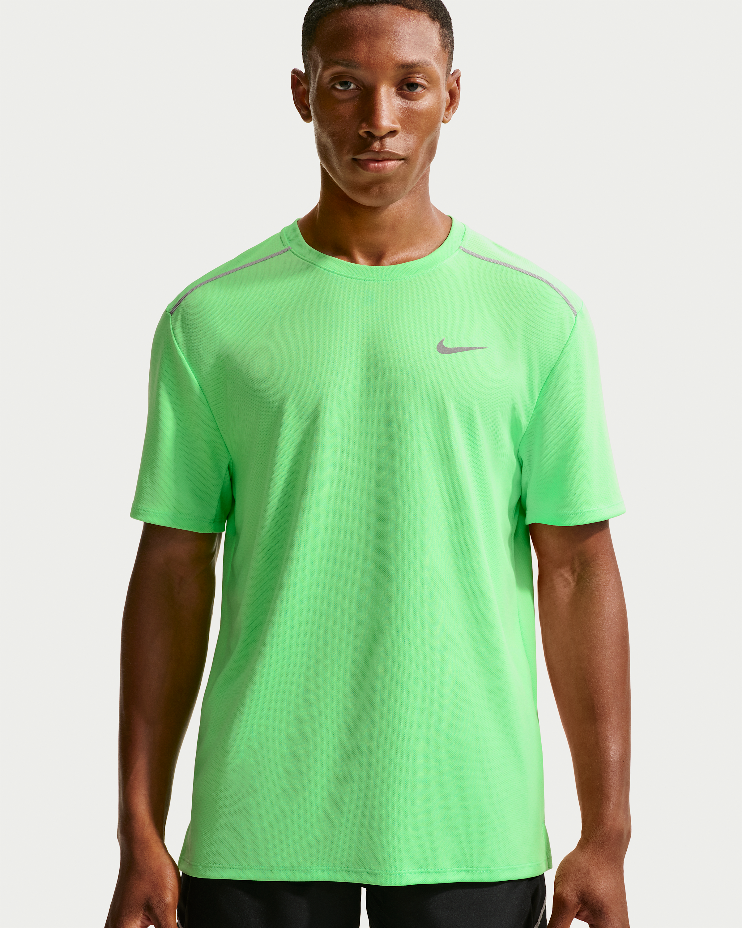 Nike Miler Men's Dri-FIT Short-Sleeve Running Top - Illusion Green/Cucumber Calm - View 1