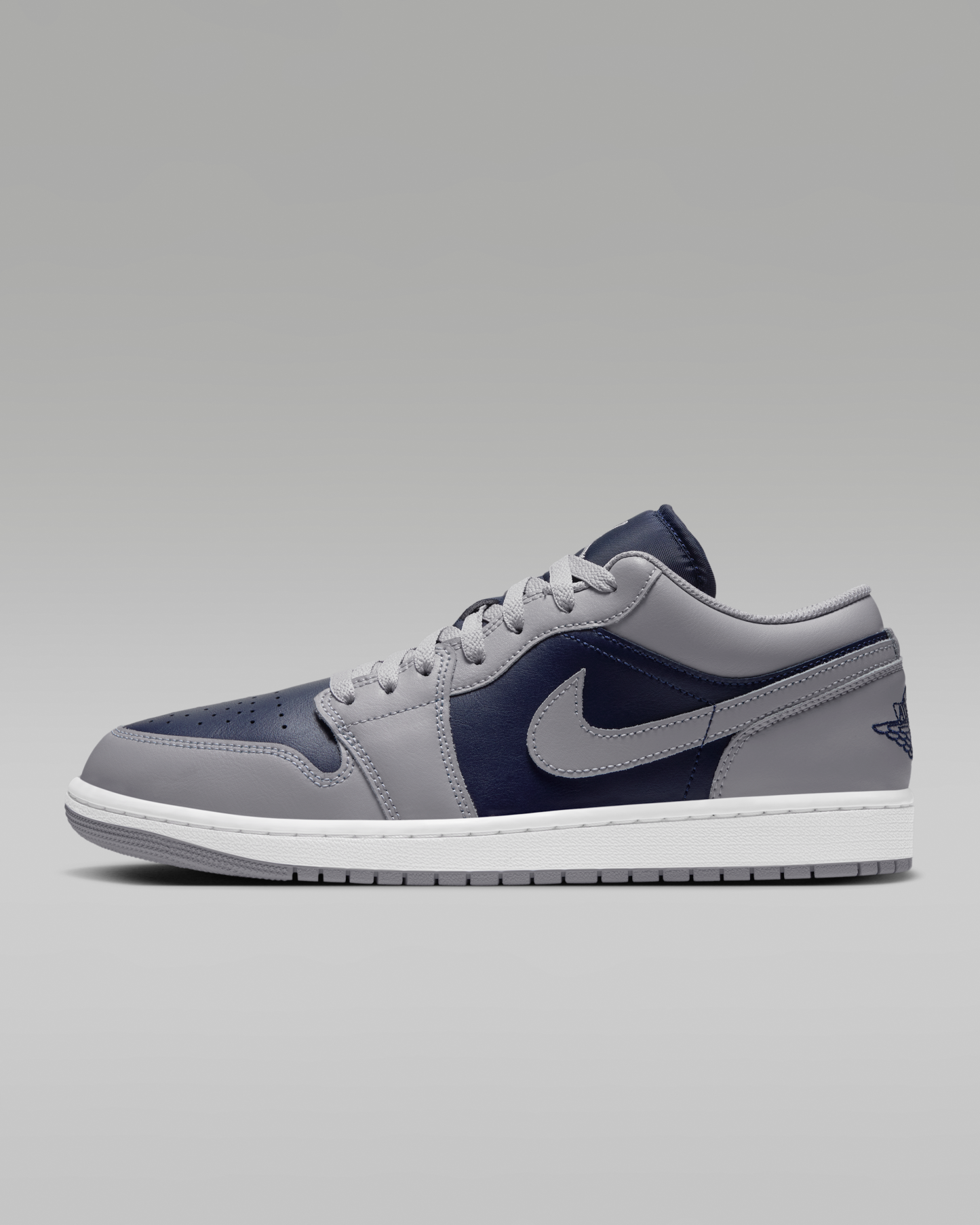 Air Jordan 1 Low Men's Shoes - Tech Grey/White/College Navy - View 1