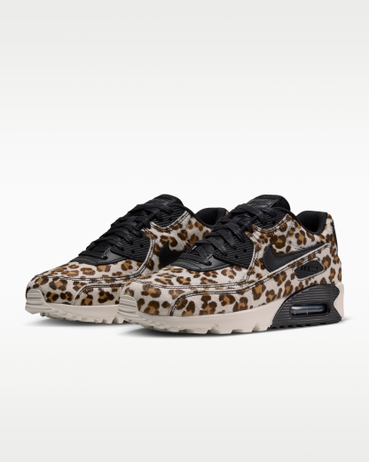Nike Air Max 90 LX Women's Shoes - Black/Sail/Sail/Black - View 5
