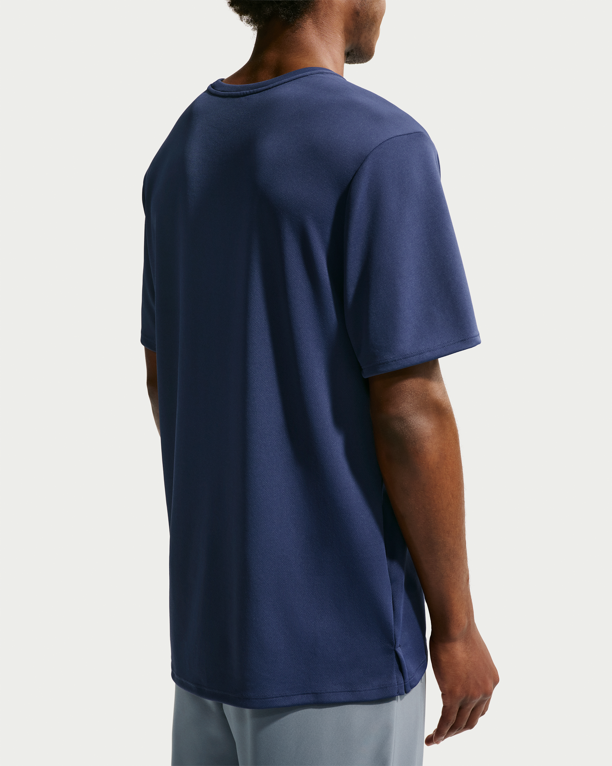Nike Miler Men's Dri-FIT Short-Sleeve Running Top - Midnight Navy/Obsidian - View 2
