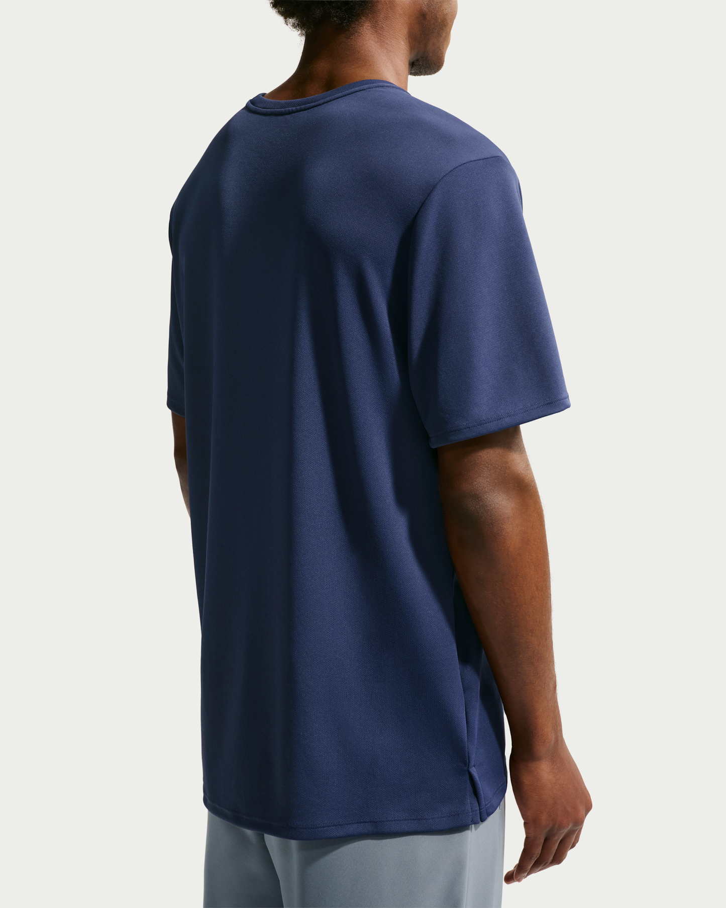 Nike Miler Men's Dri-FIT Short-Sleeve Running Top - Midnight Navy/Obsidian - View 2