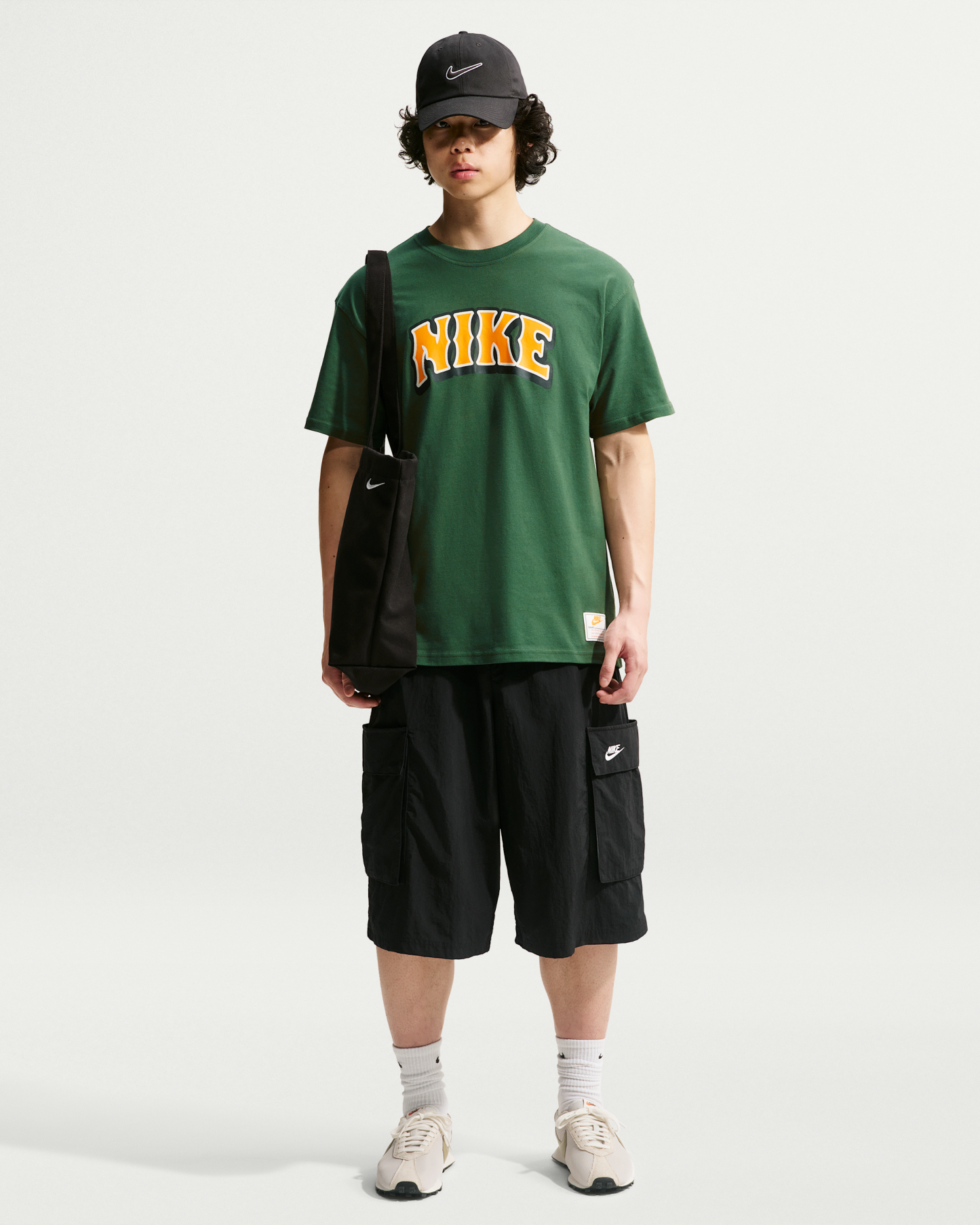 Nike Sportswear T-Shirt - Fir - View 4