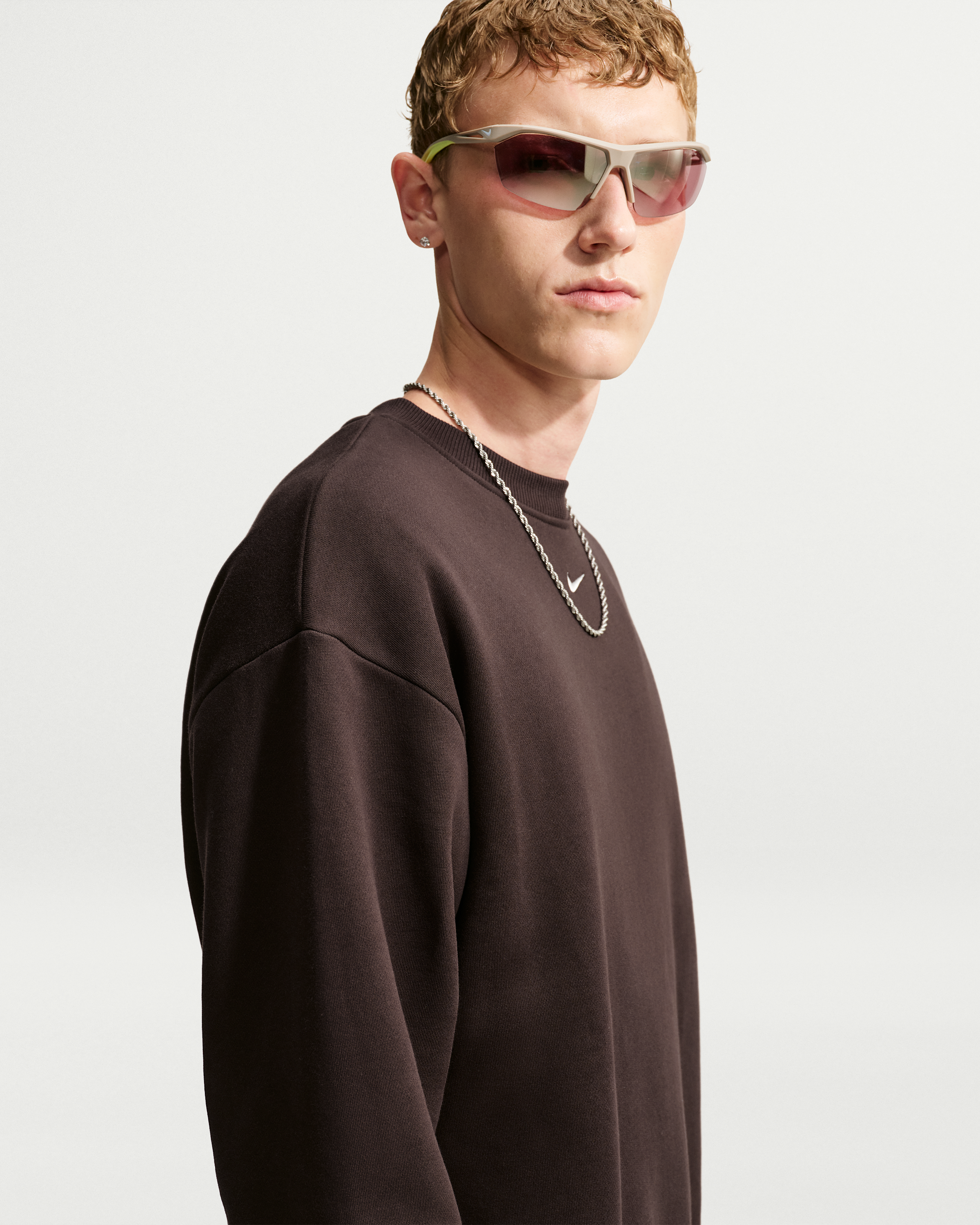 Nike Solo Fleece Men's Crew-Neck Sweatshirt - Velvet Brown/Sail - View 2