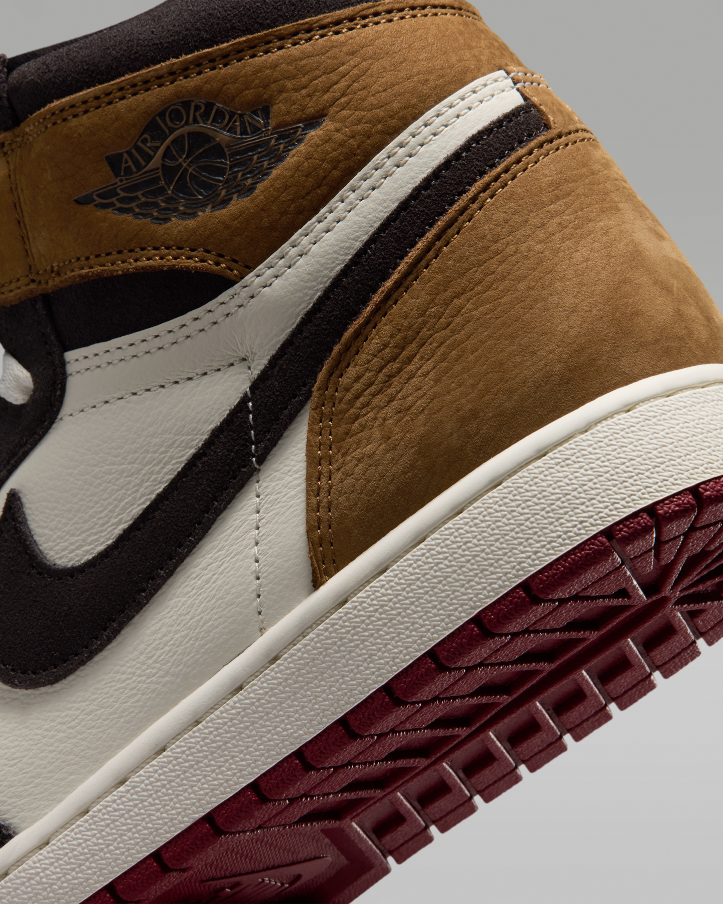 Air Jordan 1 Retro High OG 'Love Letter' Men's Shoes - Shadow Brown/Light British Tan/Team Red - View 8
