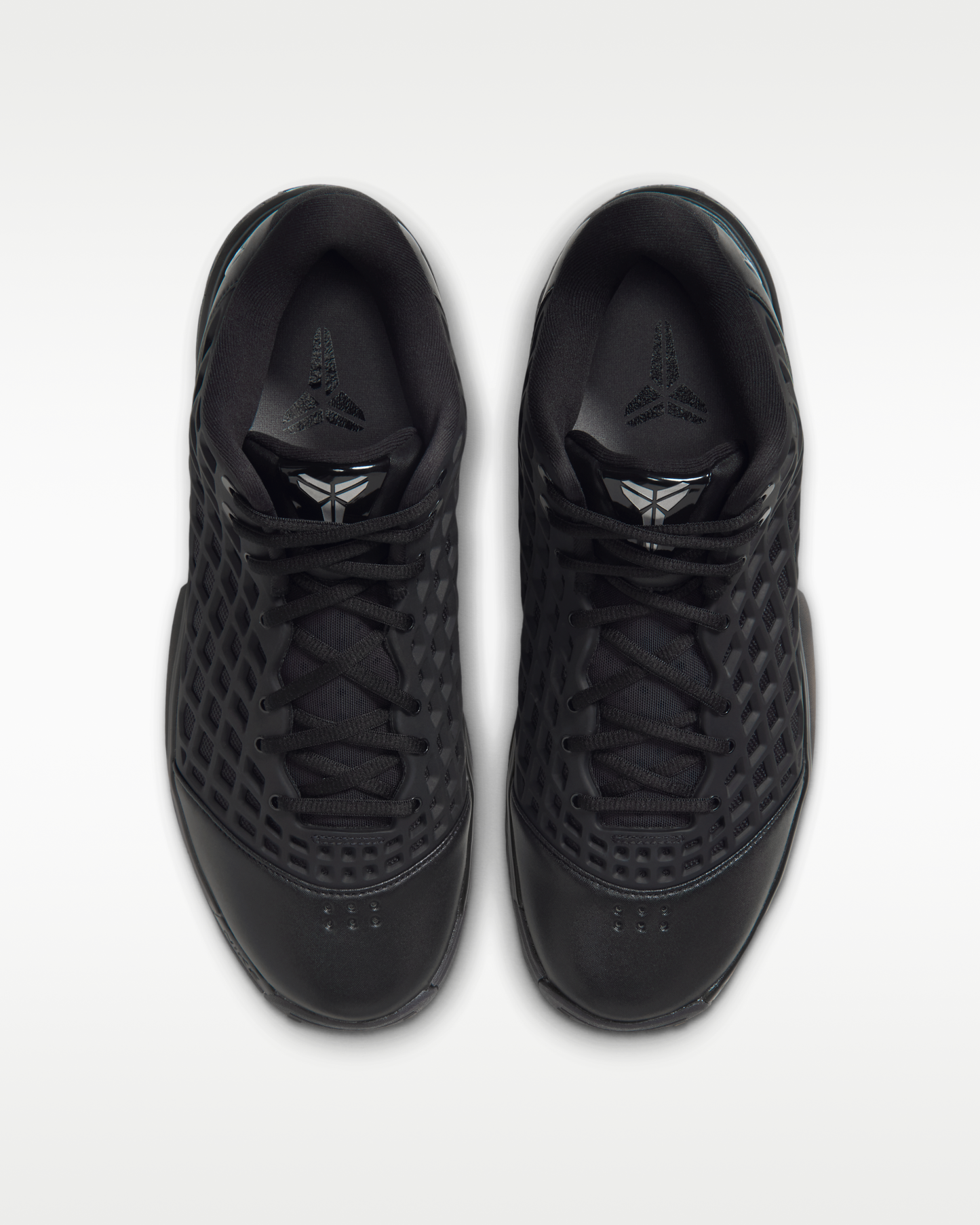 Kobe III Low Protro Men's Basketball Shoes - Black/Metallic Cool Grey - View 4