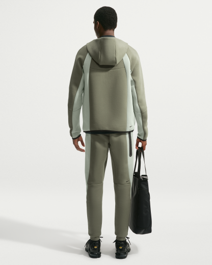 Nike Tech Men's Colour-Block Full-Zip Fleece Windrunner Jacket - Silver Sage/Jade Horizon/Black - View 5
