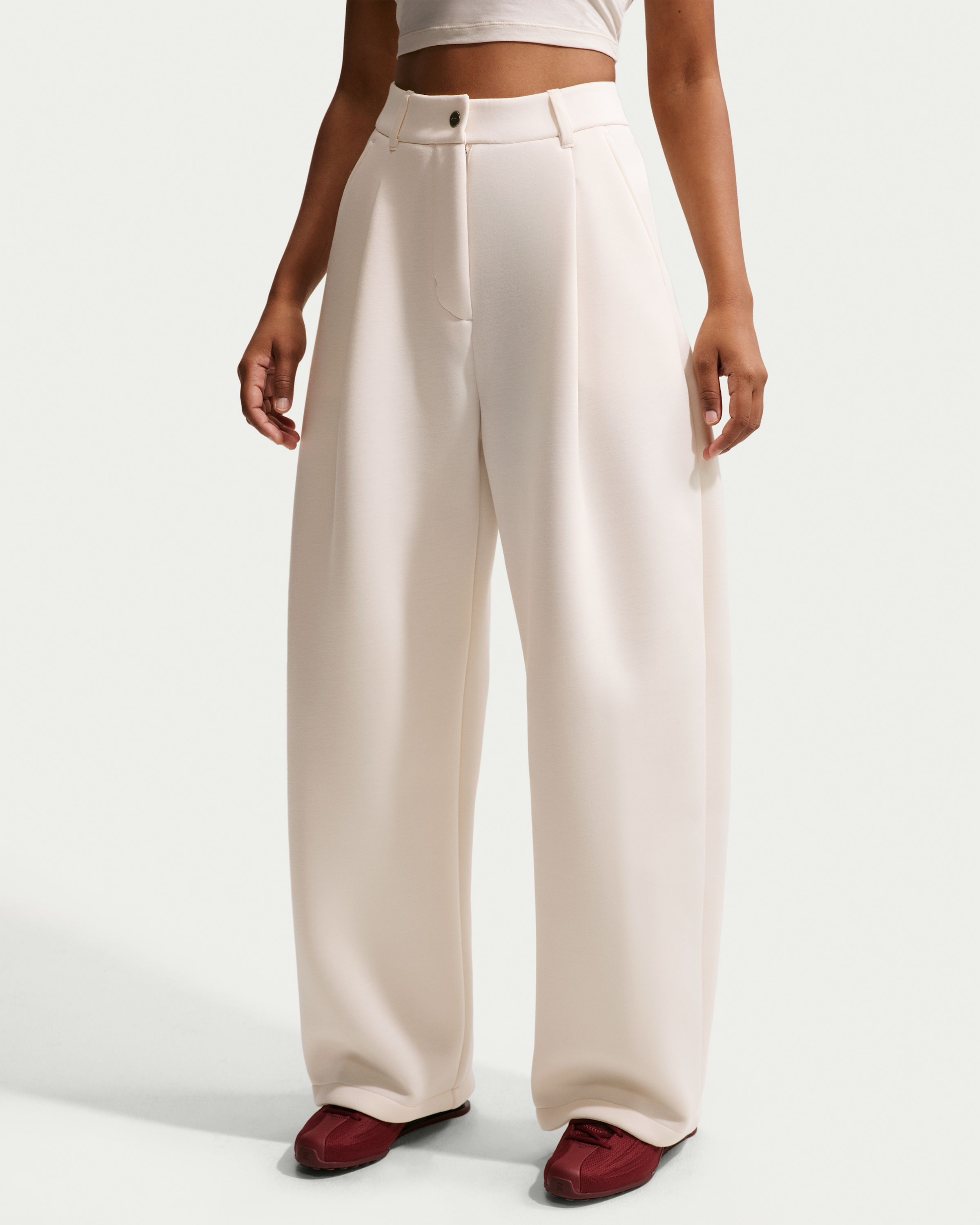 Nike Article Fleece Women's Loose Mid-Rise Trousers - Chalk/Chalk/Chalk/Chalk - View 2