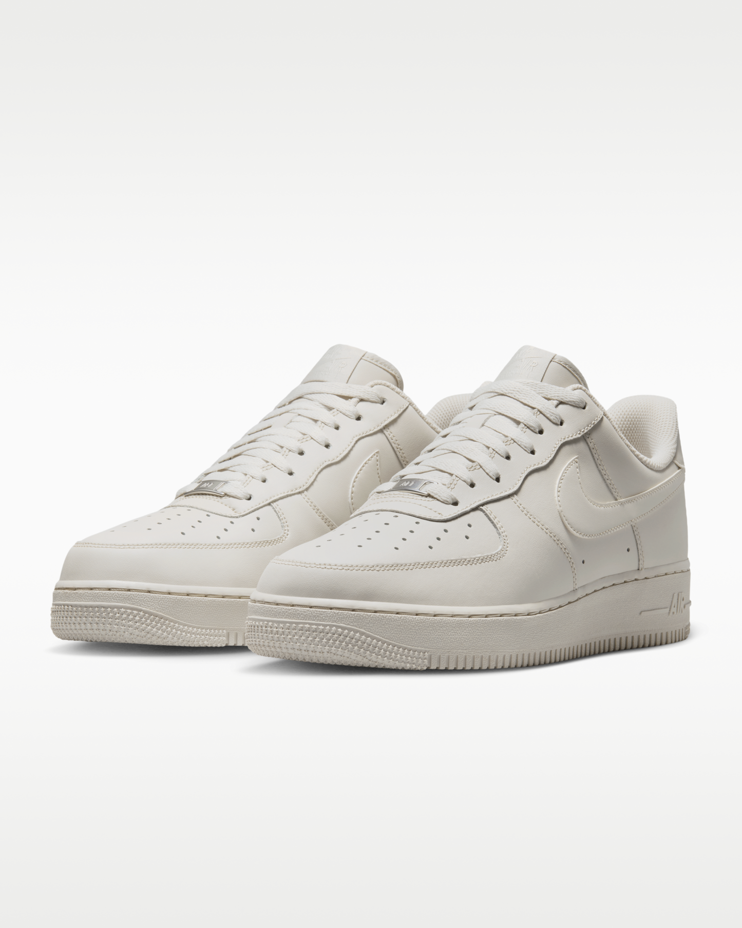 Nike Air Force 1 '07 Men's Shoes - Light Bone/Metallic Silver/Light Bone - View 5