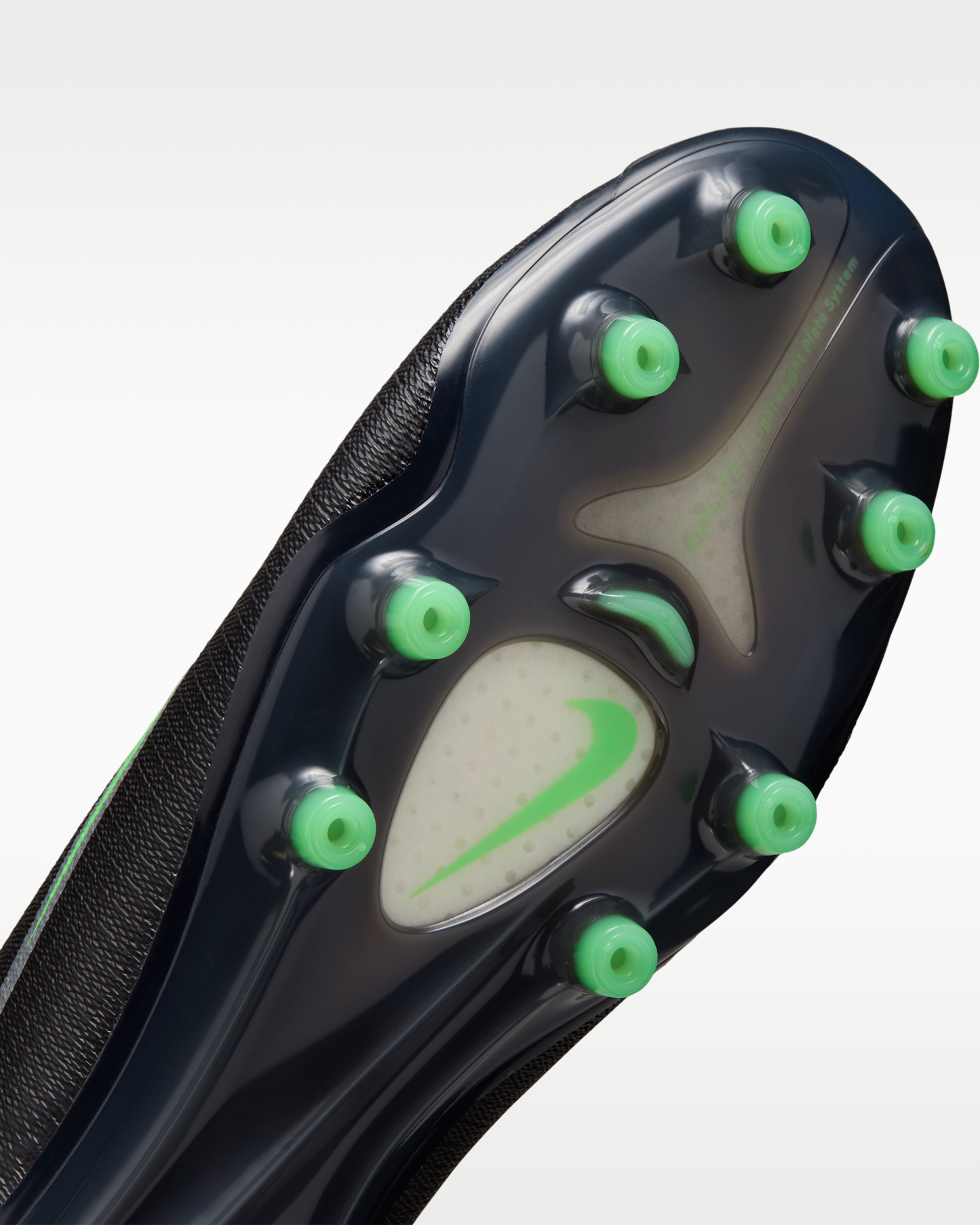Nike Mercurial Vapor 17 Elite Artificial-Grass Low-Top Football Boots - Black/Black/Illusion Green - View 7