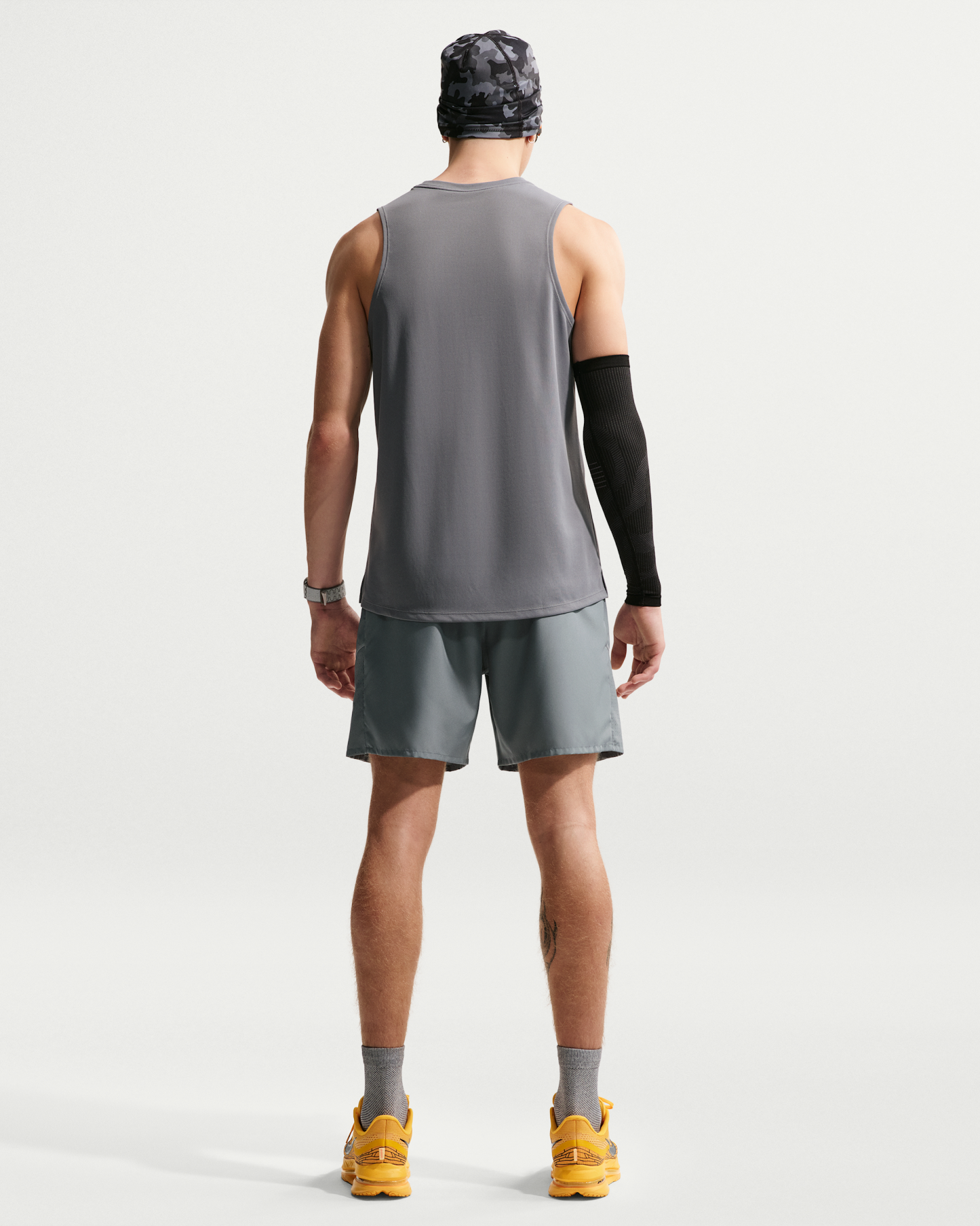 Nike Miler Men's Dri-FIT 18cm (approx.) Brief-Lined Running Shorts - Smoke Grey/Smoke Grey - View 5