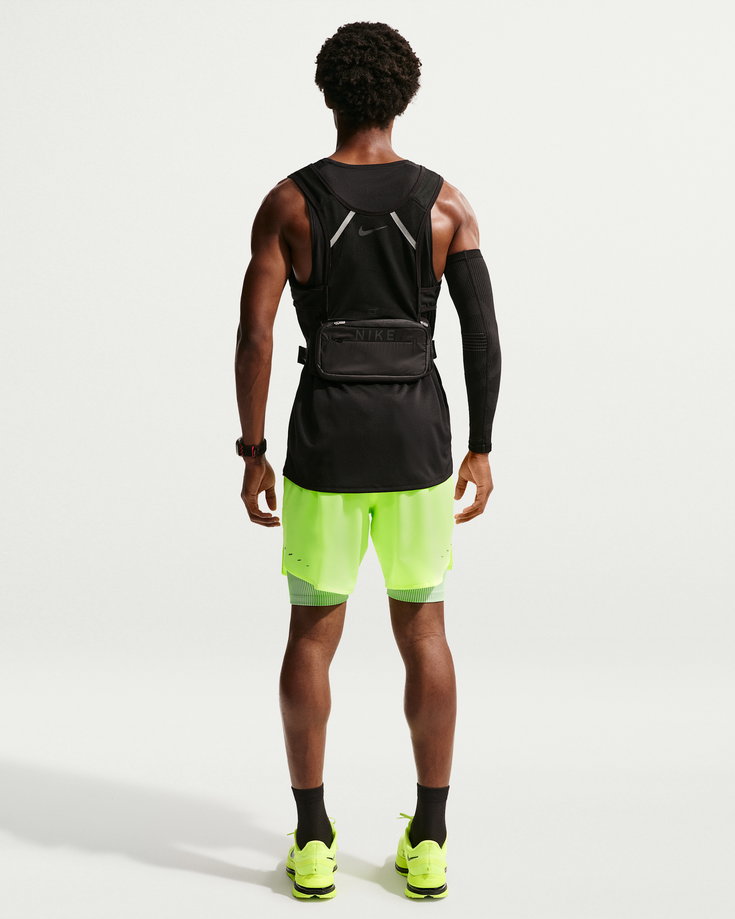 Nike Stride Men's Dri-FIT 18cm (approx.) Briefs-Lined Running Shorts - Volt Ice - View 5