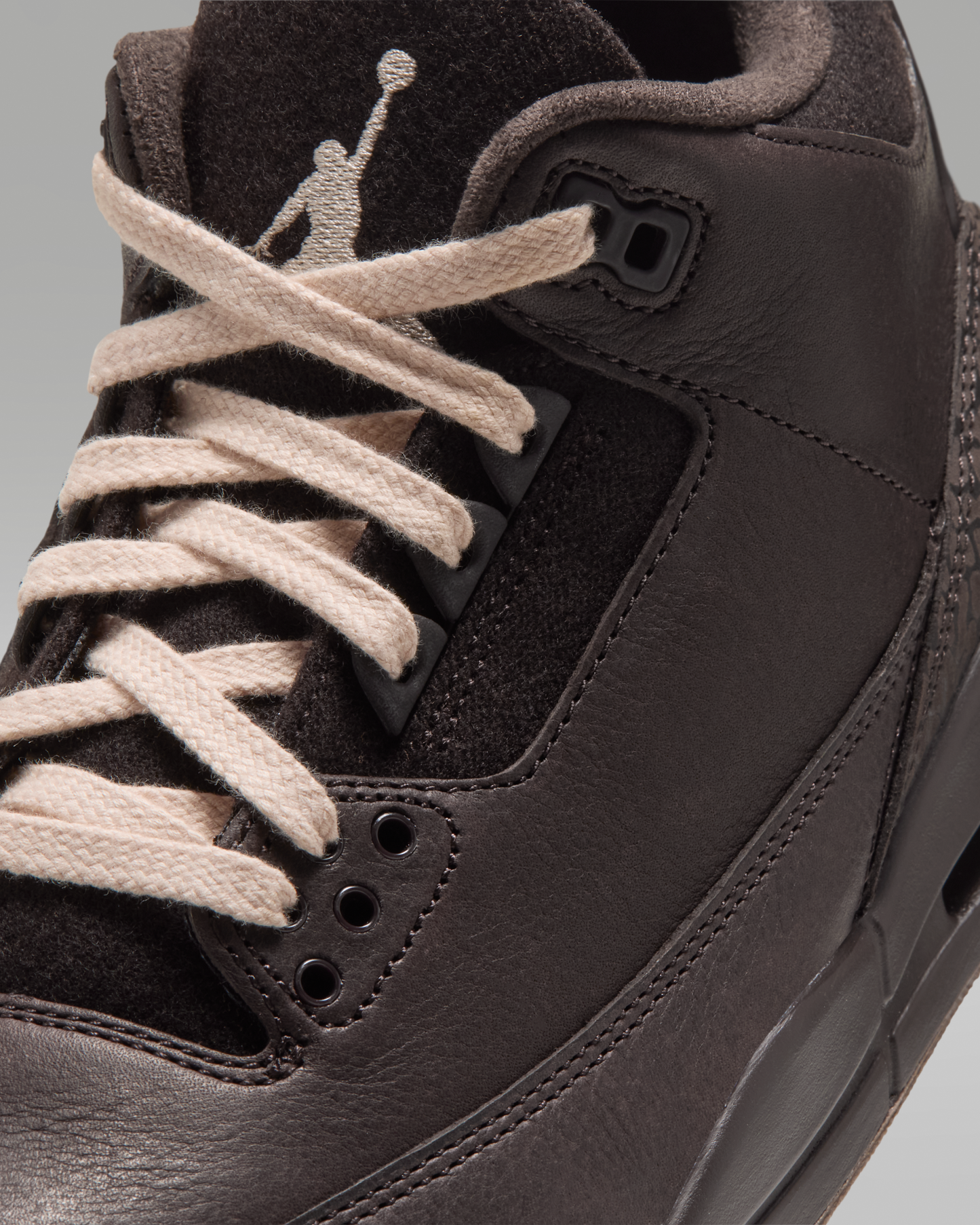 Air Jordan 3 Retro 'Fireside' Women's Shoes - Velvet Brown/Light British Tan/Rust Pink/Pearl White - View 7