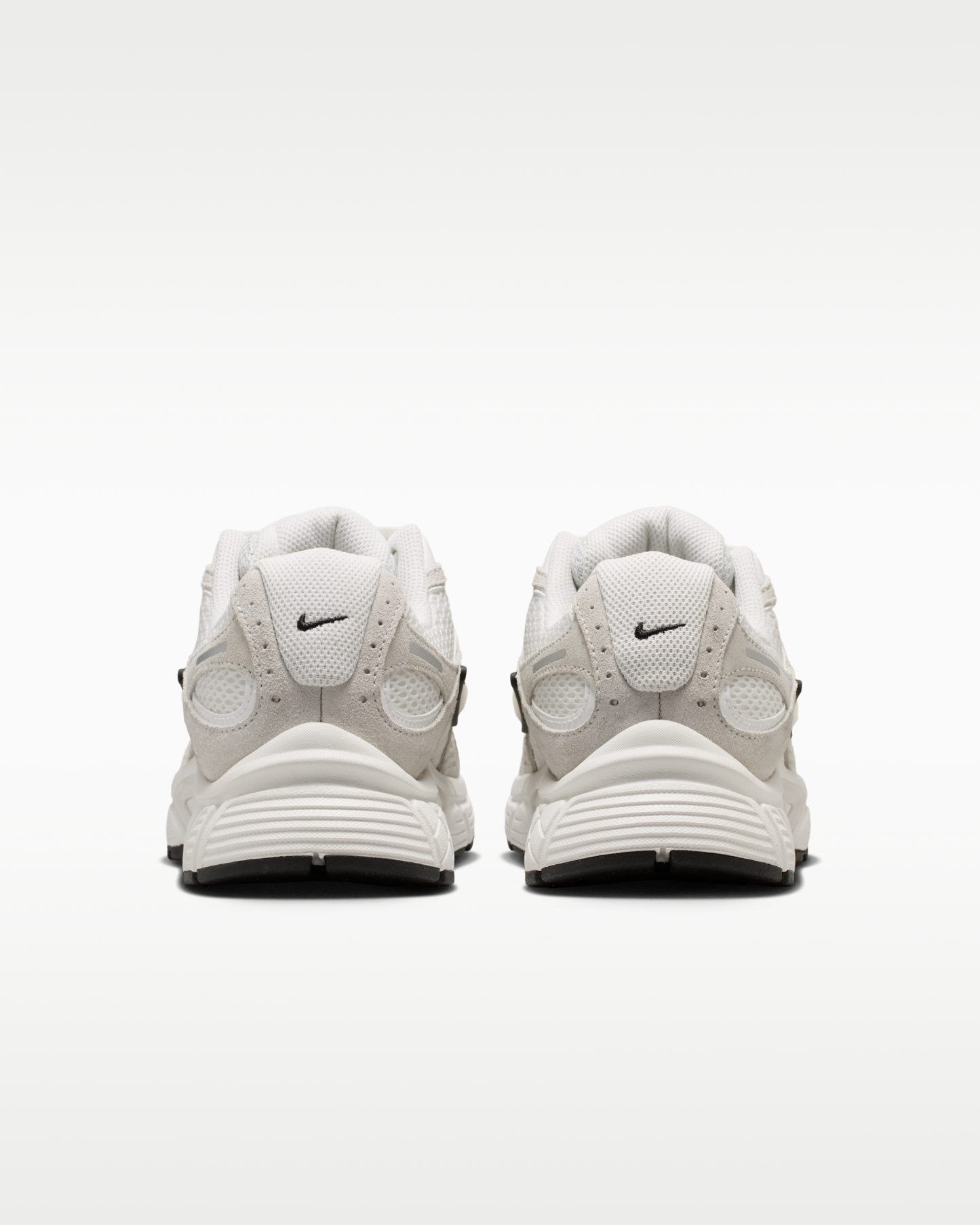 Nike V5 RNR Suede Women's Shoes - Summit White/Photon Dust/Summit White - View 6