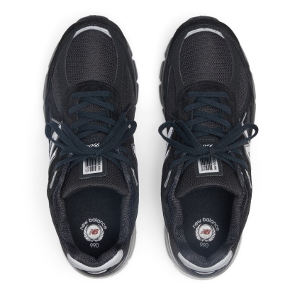 New Balance Made in USA 990v4 Core, U990BL4