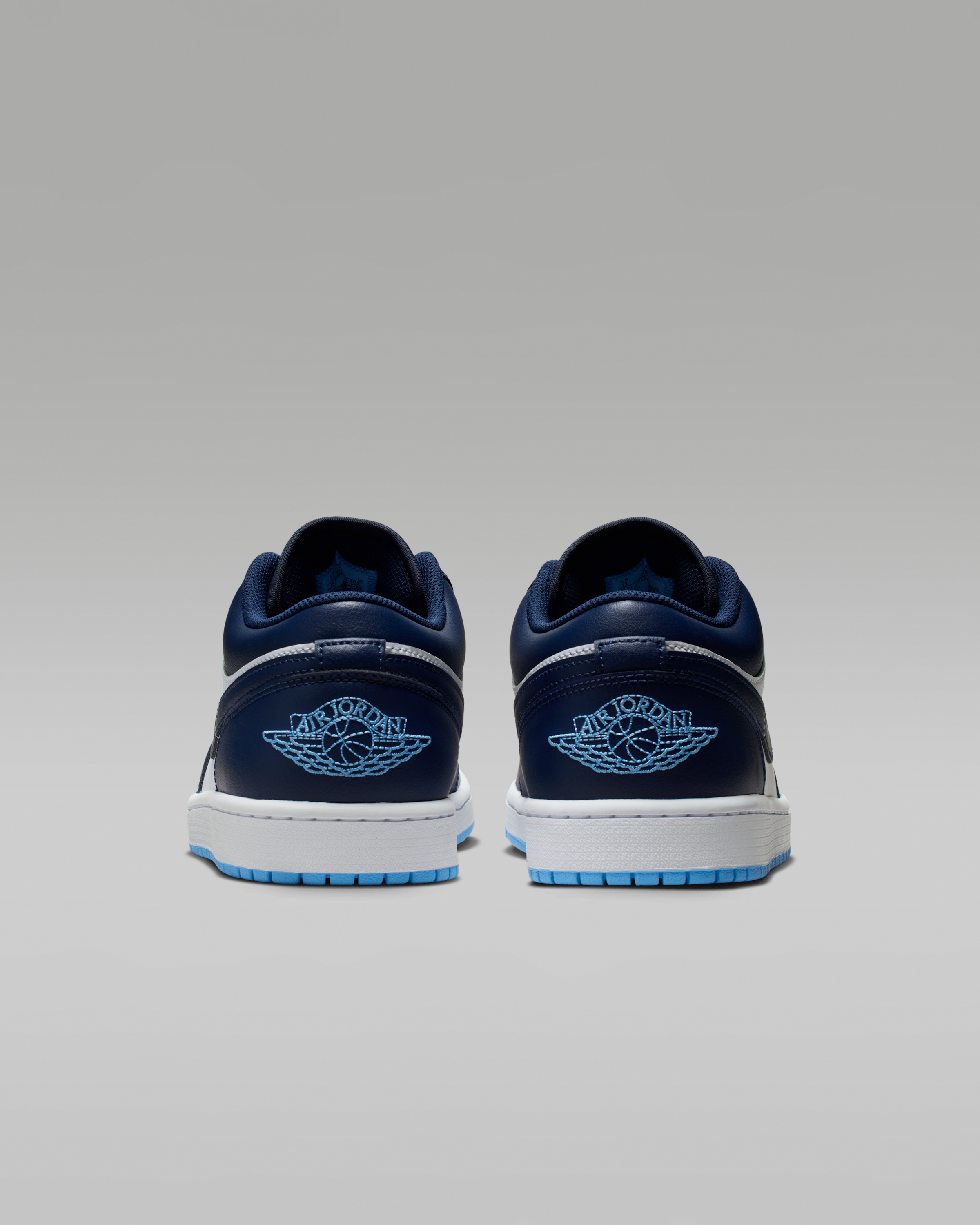 Air Jordan 1 Low Men's Shoes - Midnight Navy/White/University Blue - View 6