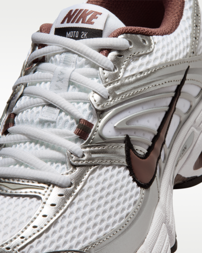 Nike Air Max Moto 2K Women's Shoes with Reflective Design Accents - White/Metallic Silver/Black/Tattoo - View 7
