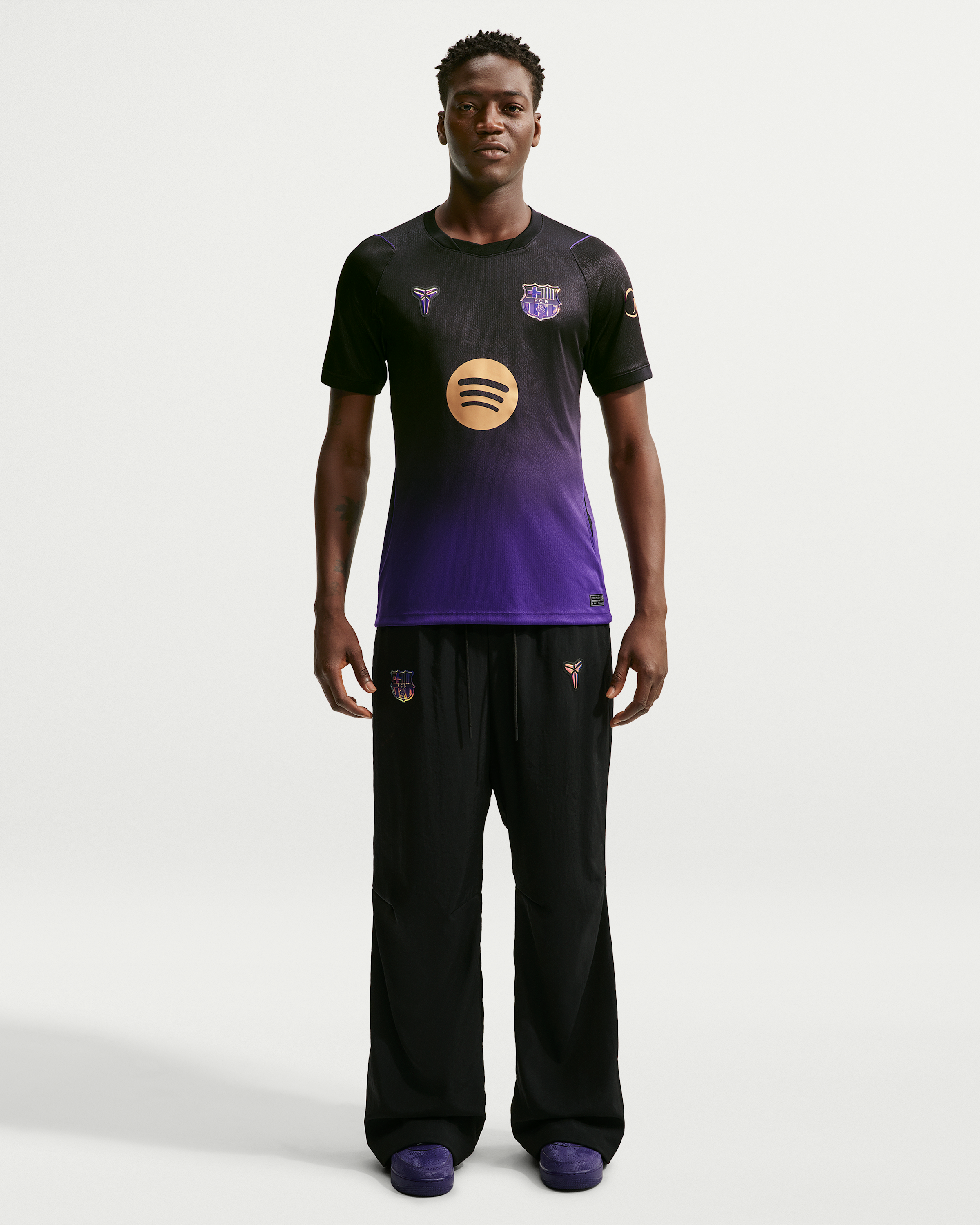F.C. Barcelona 2026/27 Stadium Away Men's Kobe Dri-FIT Football Replica Shirt - Field Purple/Field Purple/Black/Metallic Gold - View 4