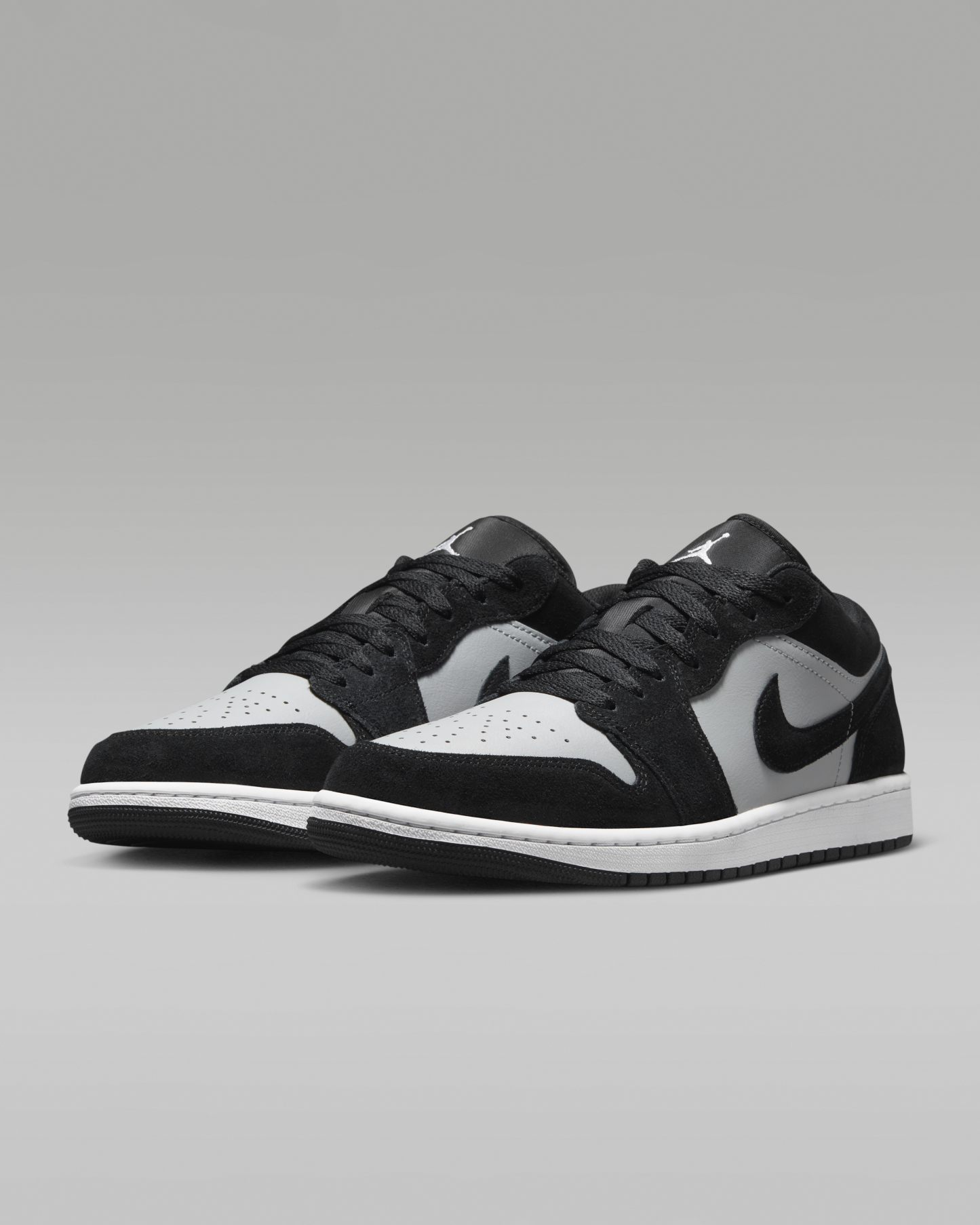 Air Jordan 1 Low Men's Shoes - Black/Light Smoke Grey/White - View 5