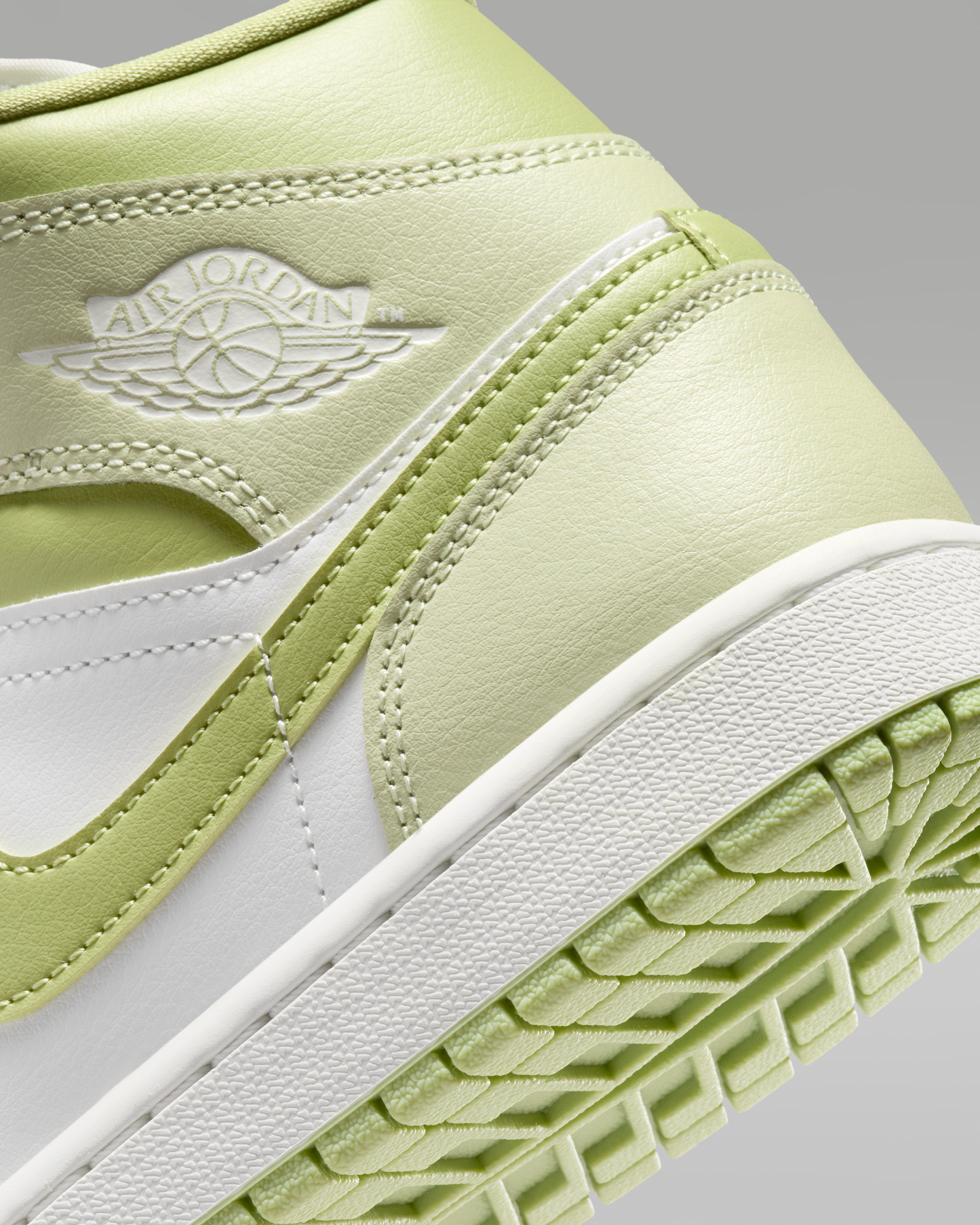 Air Jordan 1 Mid Women's Shoes - Olive Aura/Lawn/Coconut Milk/Sail - View 8
