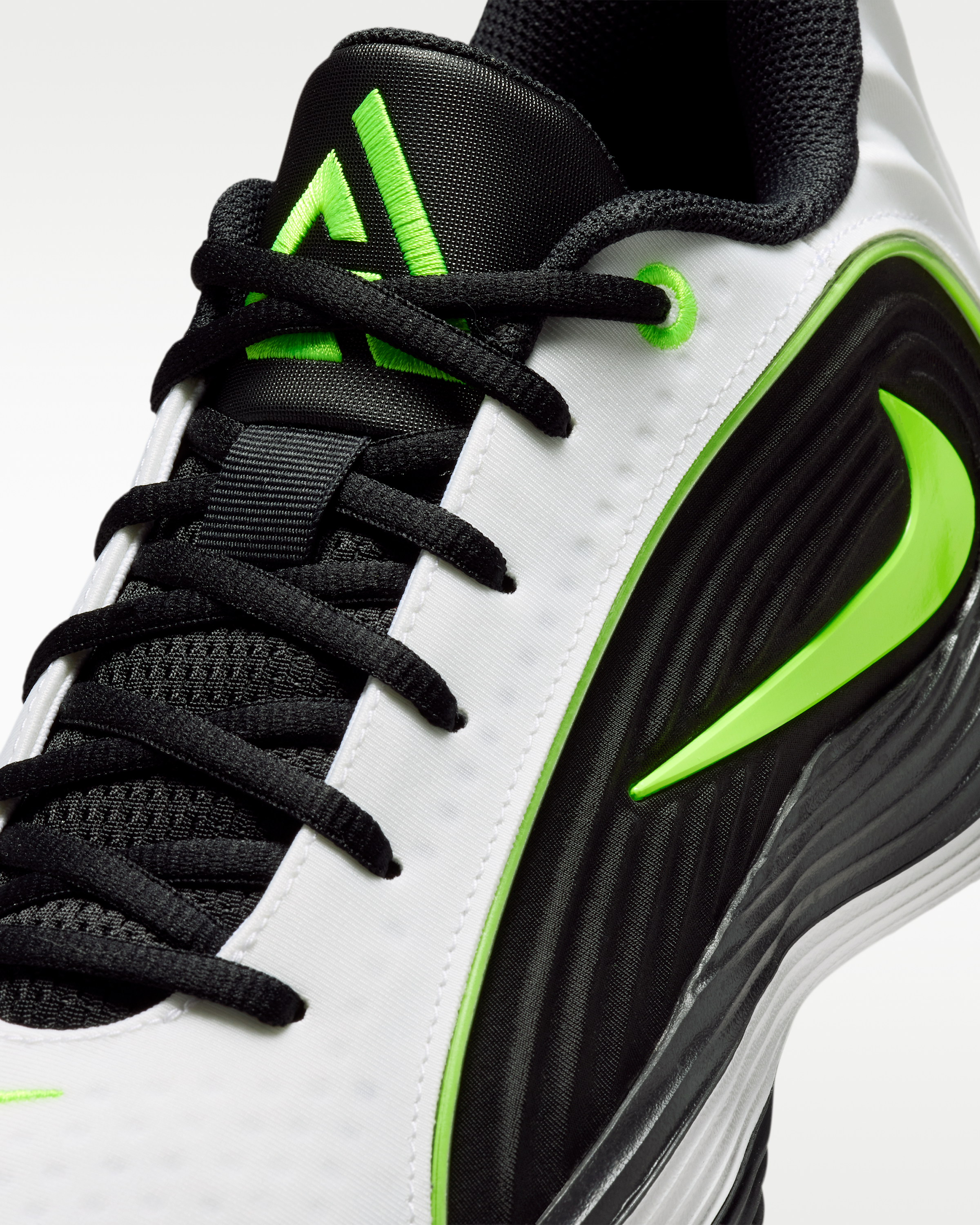 Giannis Immortality 5 Basketball Shoes - White/Black/Volt - View 7
