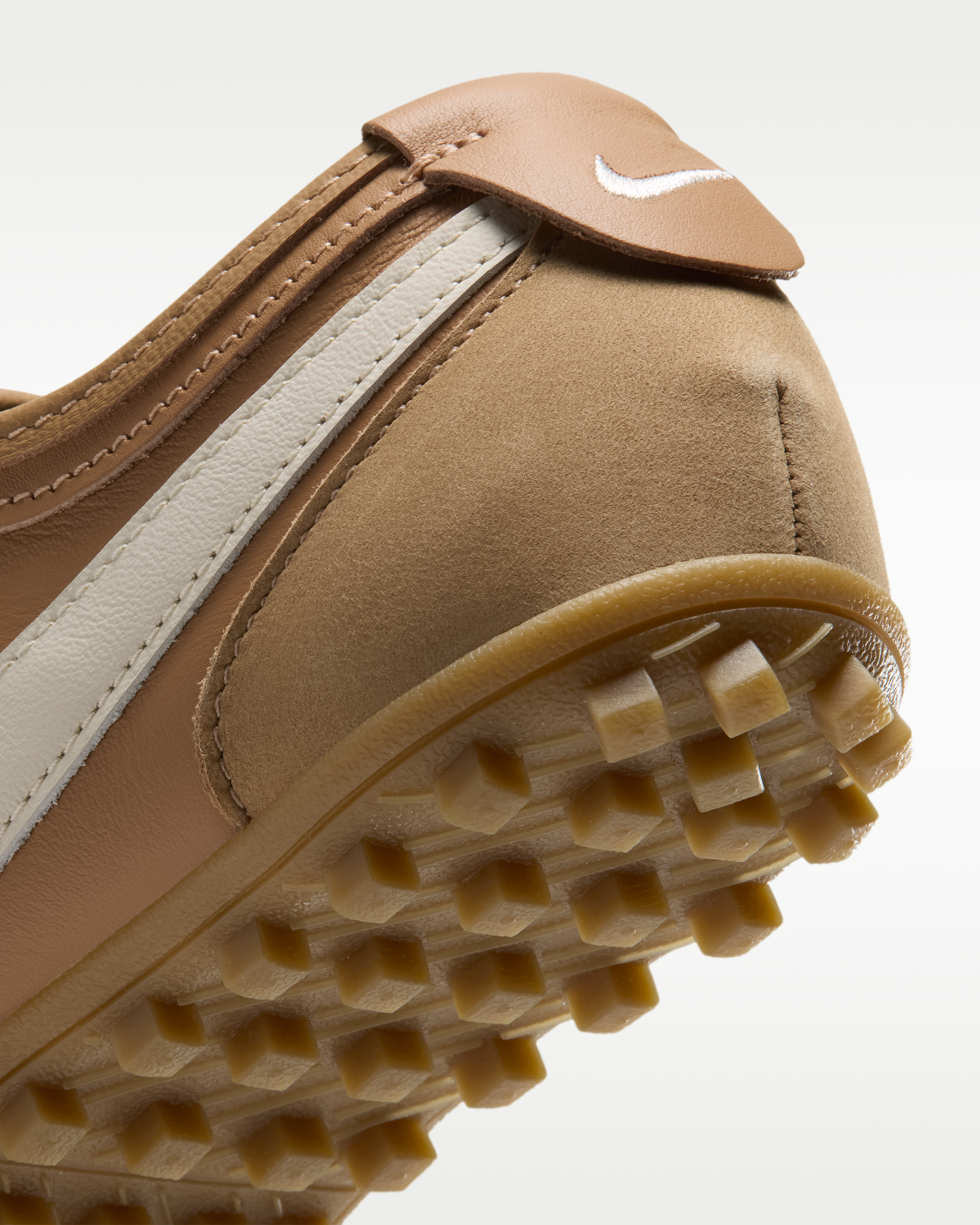 Nike Moon Shoe OG Leather Women's Shoes - Flax/Gum Medium Brown/Malachite/Pale Ivory - View 8