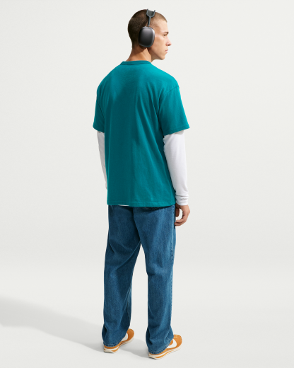 Nike Sportswear Premium Essentials Men's T-Shirt - Bright Spruce/Flat Silver - View 5