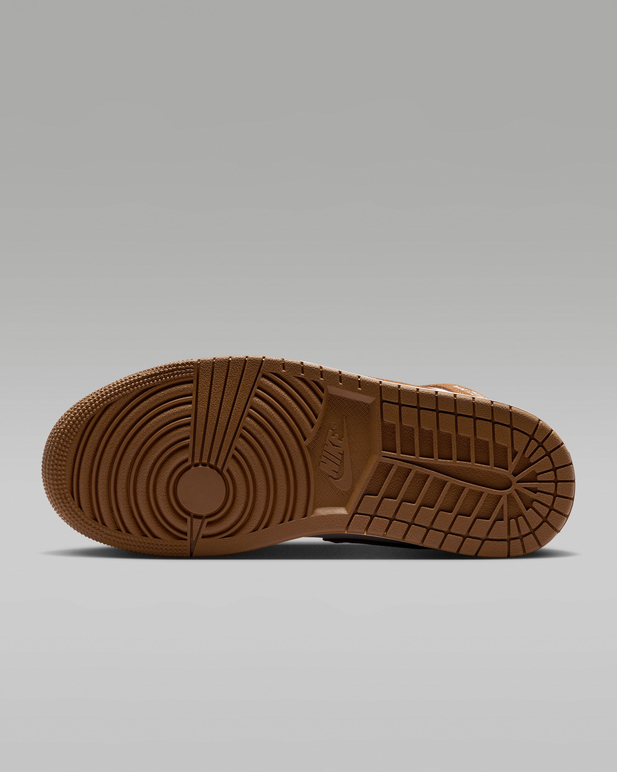 Air Jordan 1 Mid Women's Shoes - Light British Tan/Chalk - View 2