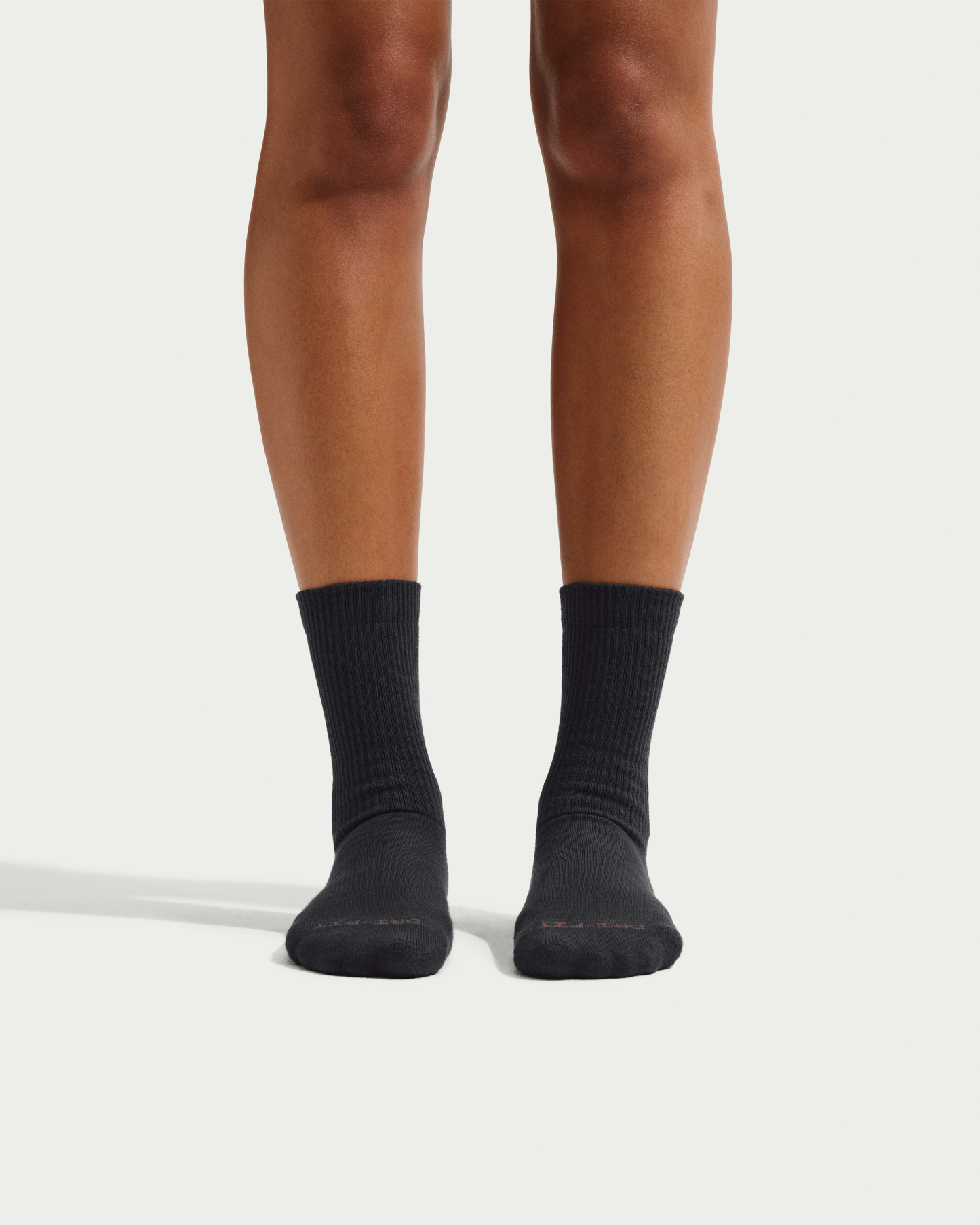 NikeSKIMS Dri-FIT Women's Dri-FIT Crew Socks (3 Pairs) - Multi-Colour/NSKM Snow/Grey Heather - View 4