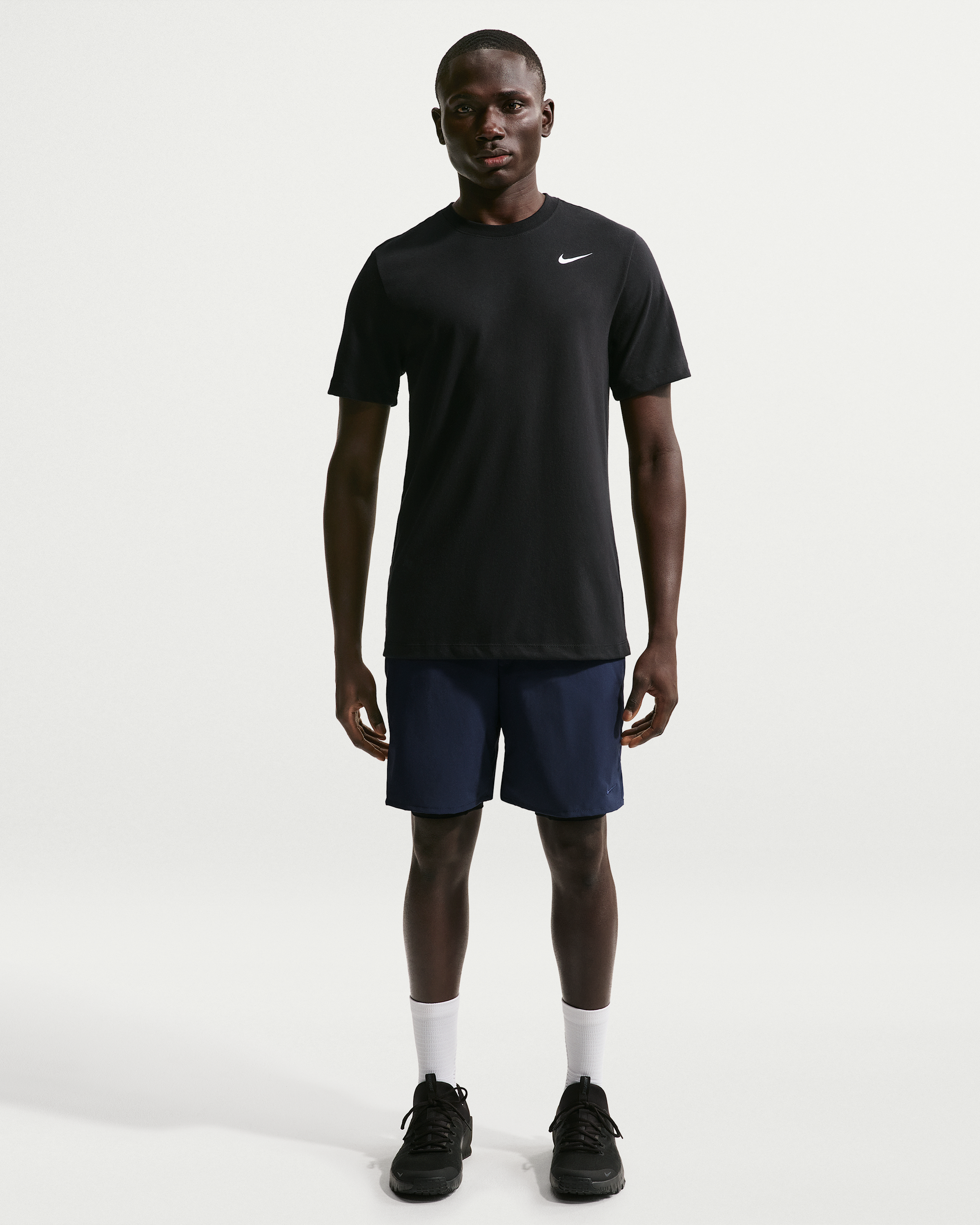 Nike Dri-FIT Men's Fitness T-Shirt - Black/White - View 4