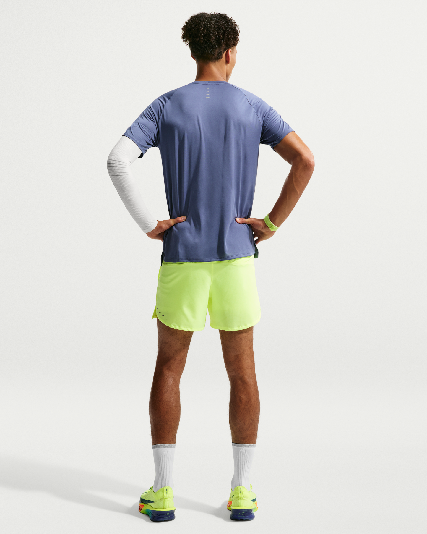 Nike Stride Men's Dri-FIT ADV Short-Sleeve Running Top - Diffused Blue - View 5