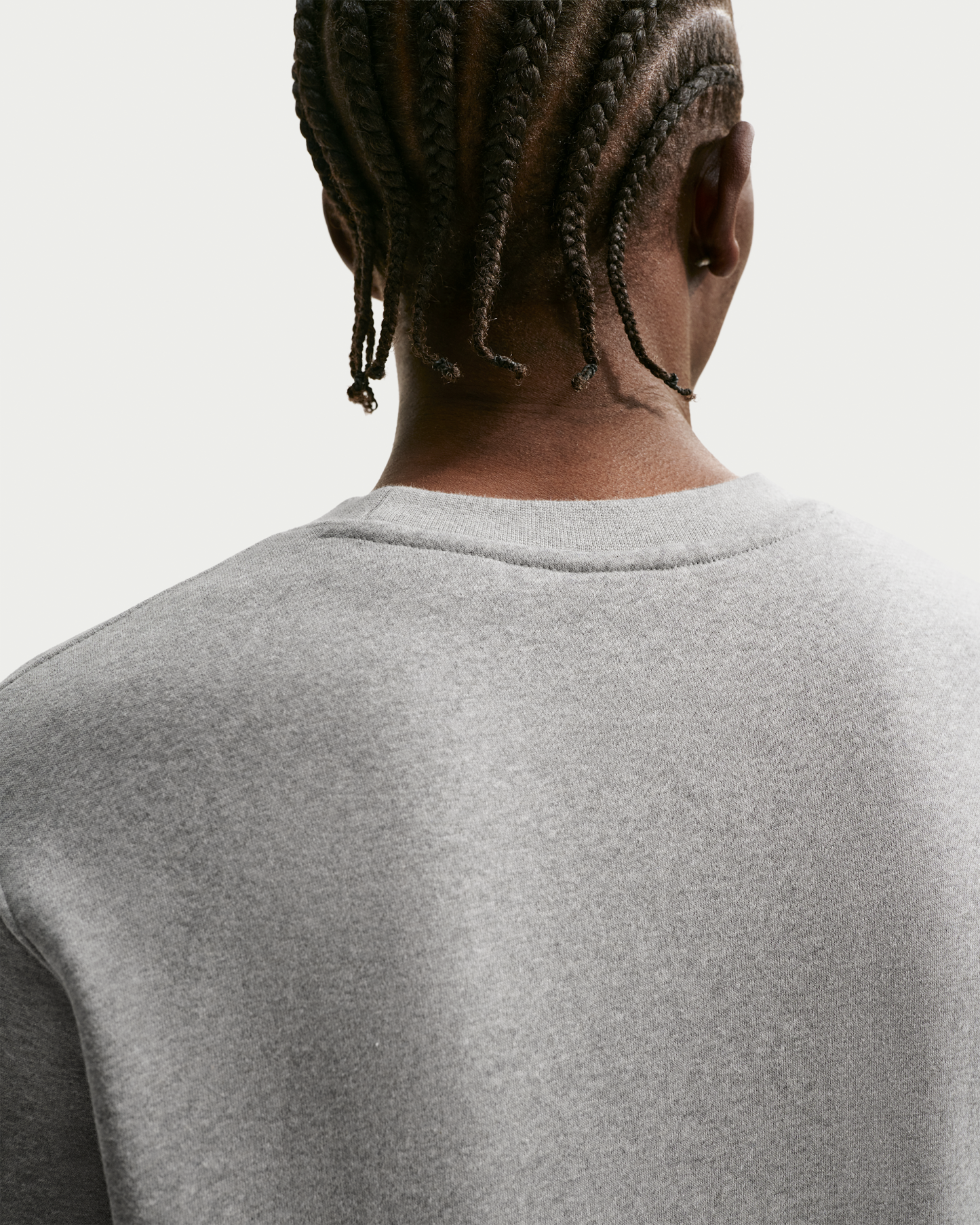 Nike Club Men's Fleece Crew - Dark Grey Heather/White - View 2