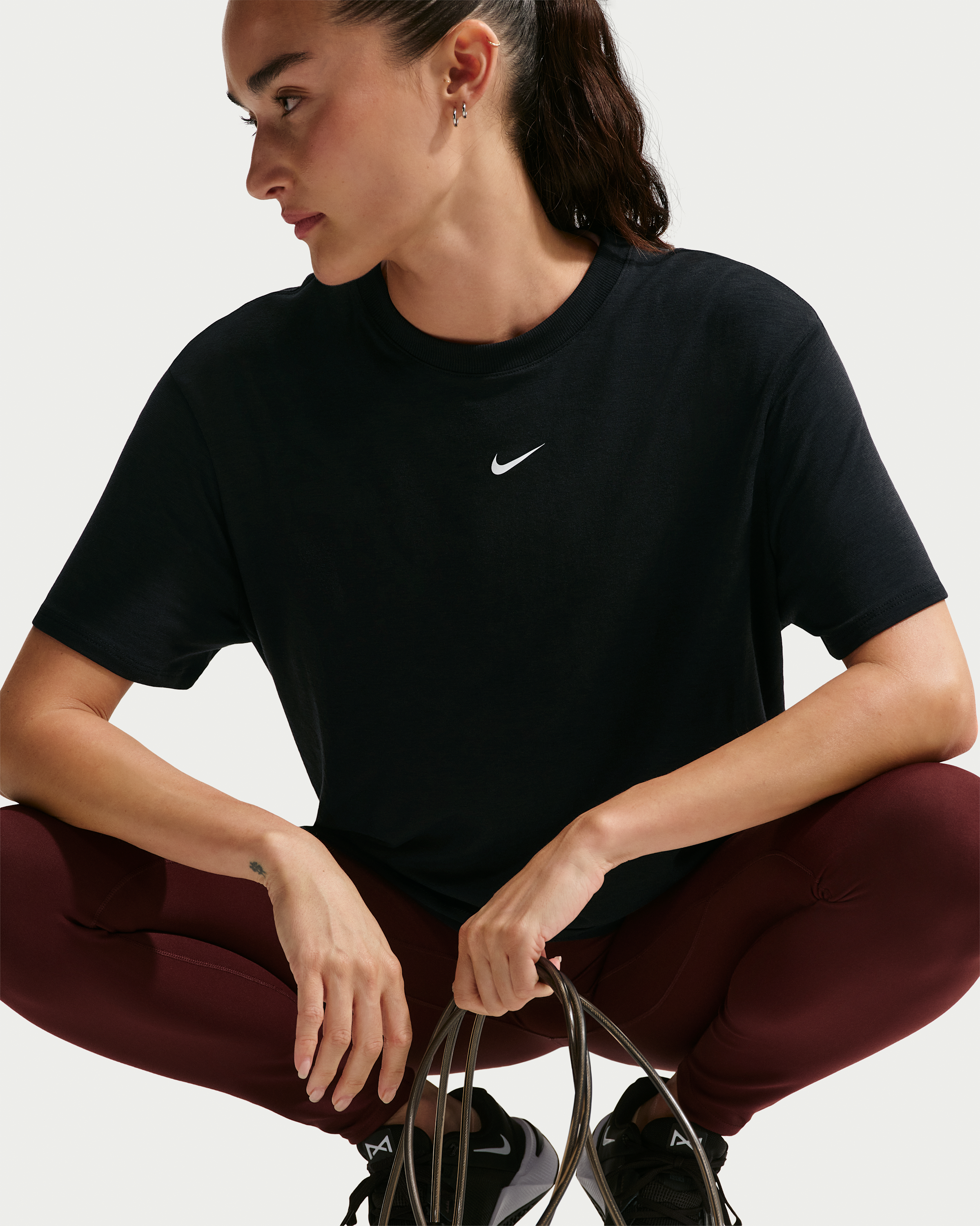 Nike One Relaxed Women's Dri-FIT Short-Sleeve Top - Black/White - View 3