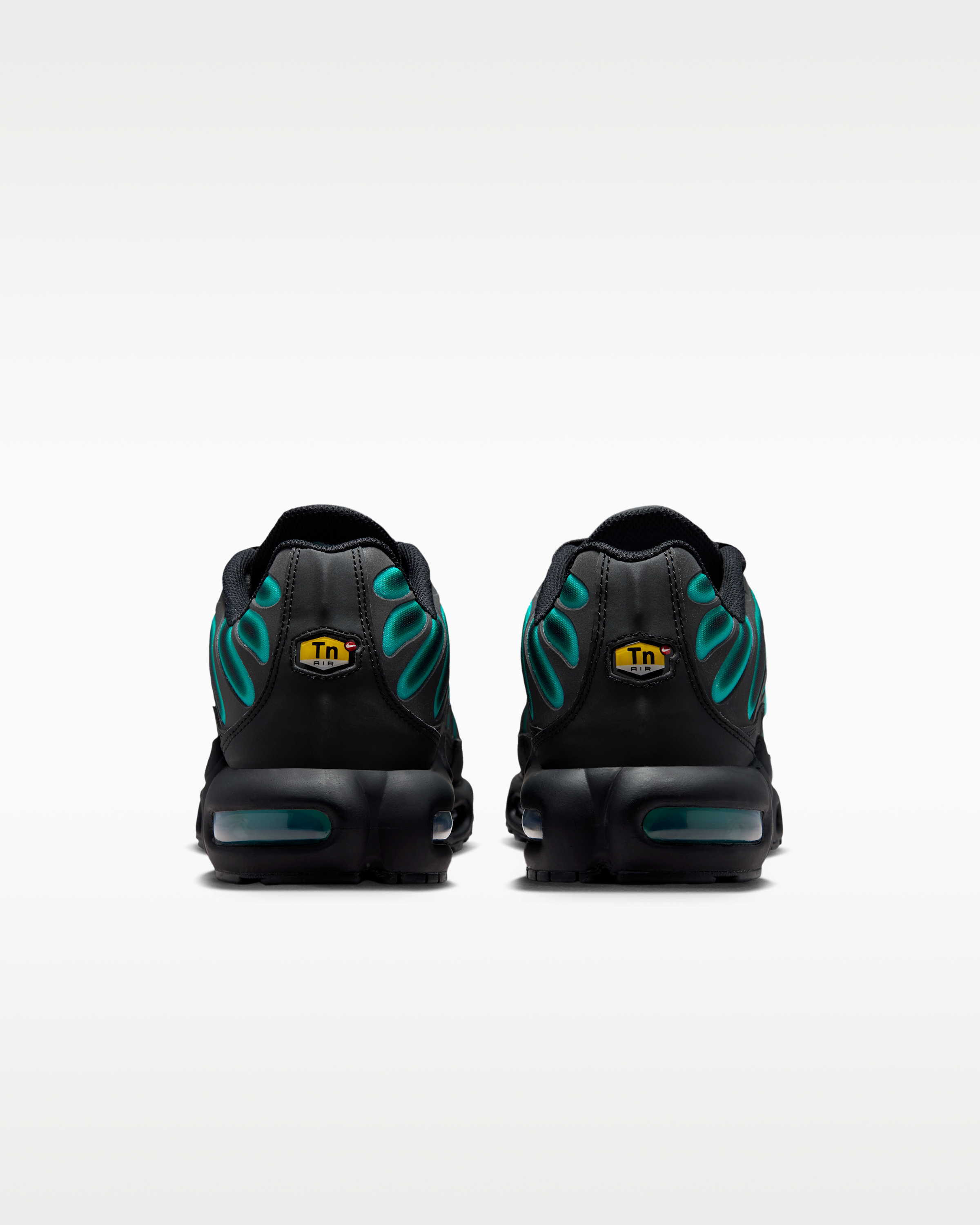 Nike Air Max Plus Men's Shoes - Black/Dusty Cactus - View 6