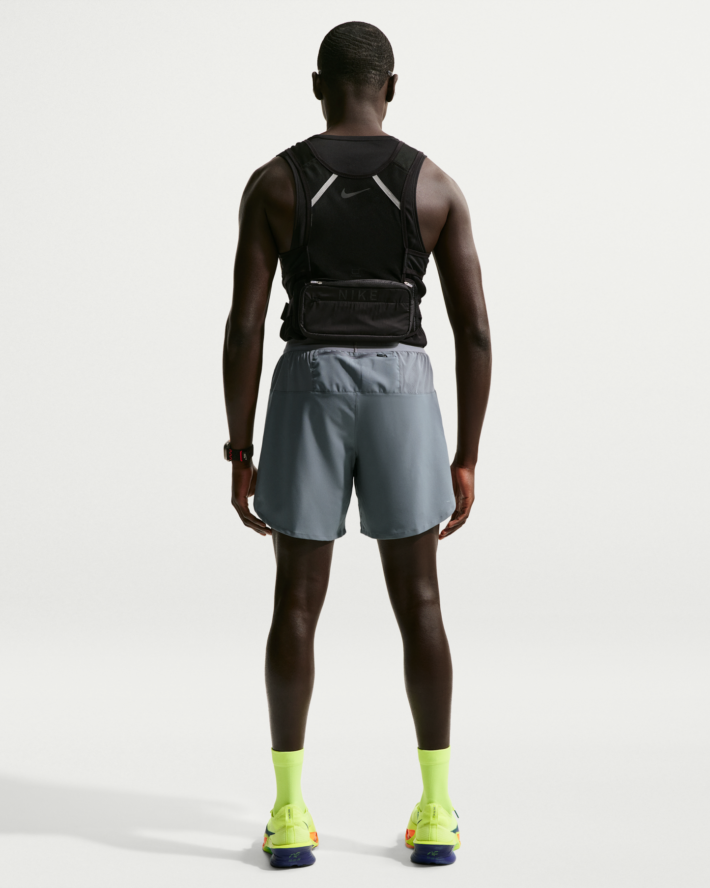 Nike Stride Men's Dri-FIT 18cm (approx.) 2-in-1 Running Shorts - Smoke Grey - View 5