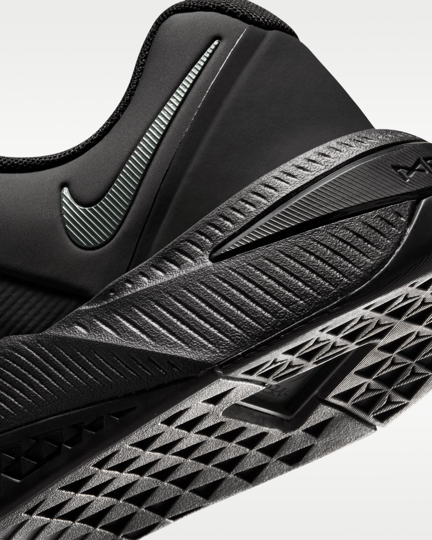 Nike Metcon 10 Men's Workout Shoes - Black/Volt/Anthracite - View 8