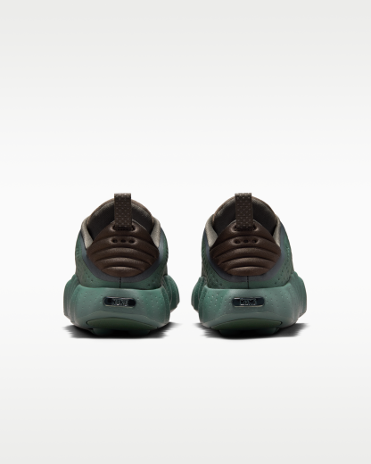 Nike Mind 002 Men's Pregame Shoes - Camo Green/Newsprint/Phantom - View 6