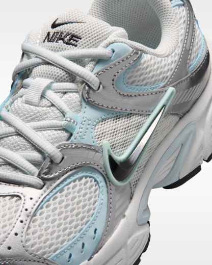 Nike V5 RNR Women's Shoes with Reflective Design Accents - Grey Fog/Off-White/Glacier Blue/Anthracite - View 7